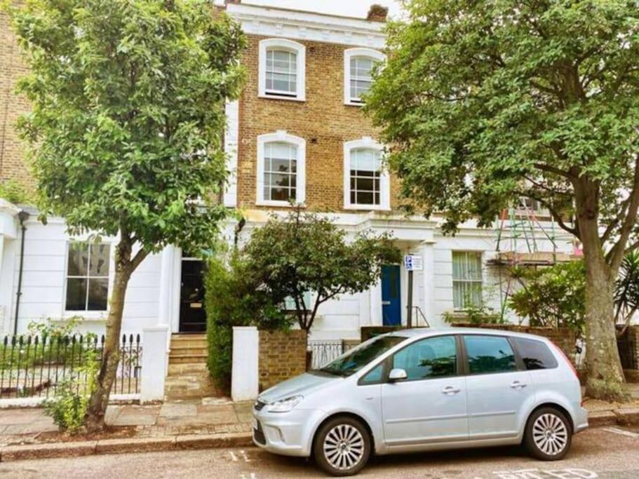 Leilighet Newly Refurbished Flat In The Heart Of *
