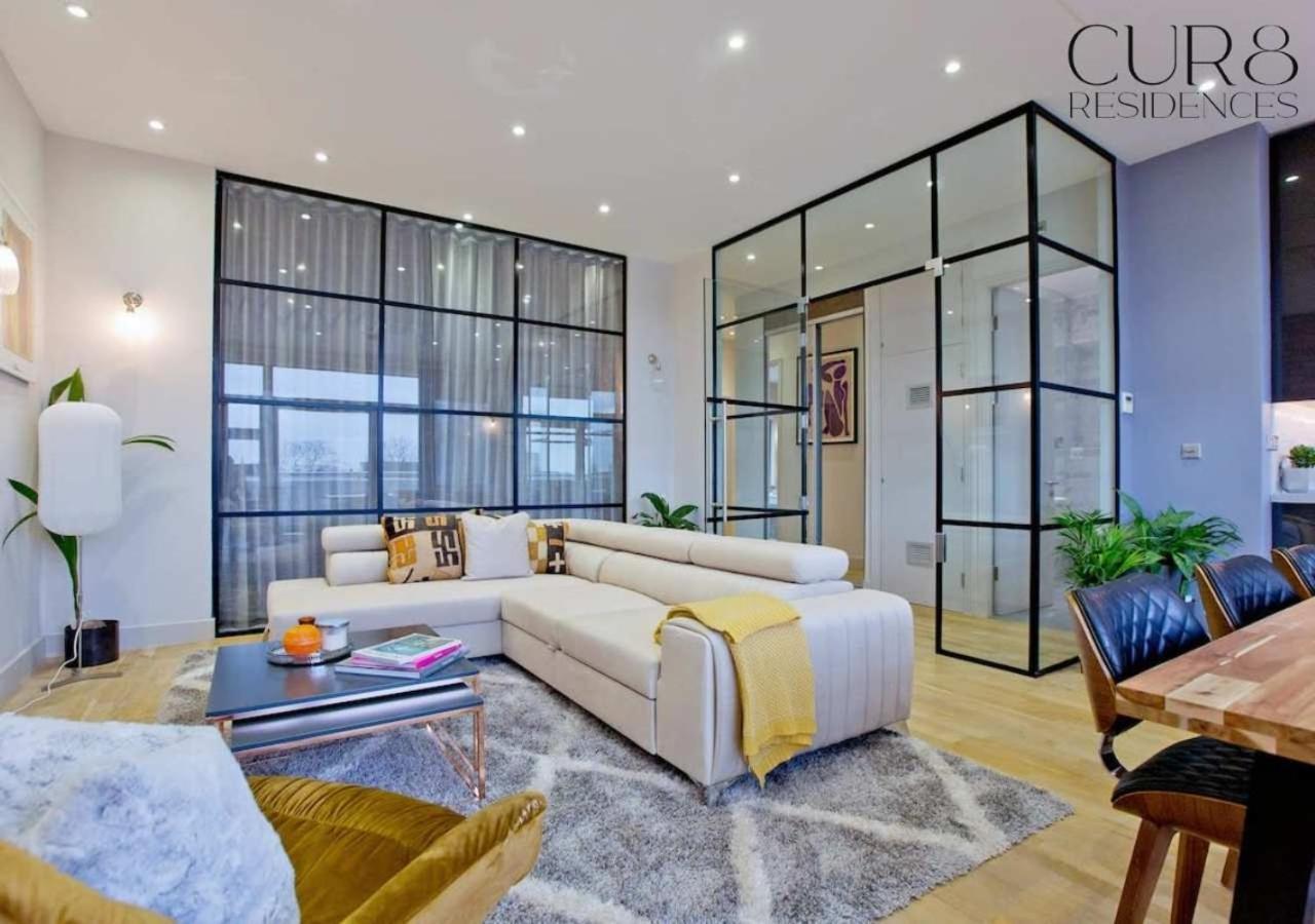 Stylish Penthouse With Views / Balcony Ac Londen