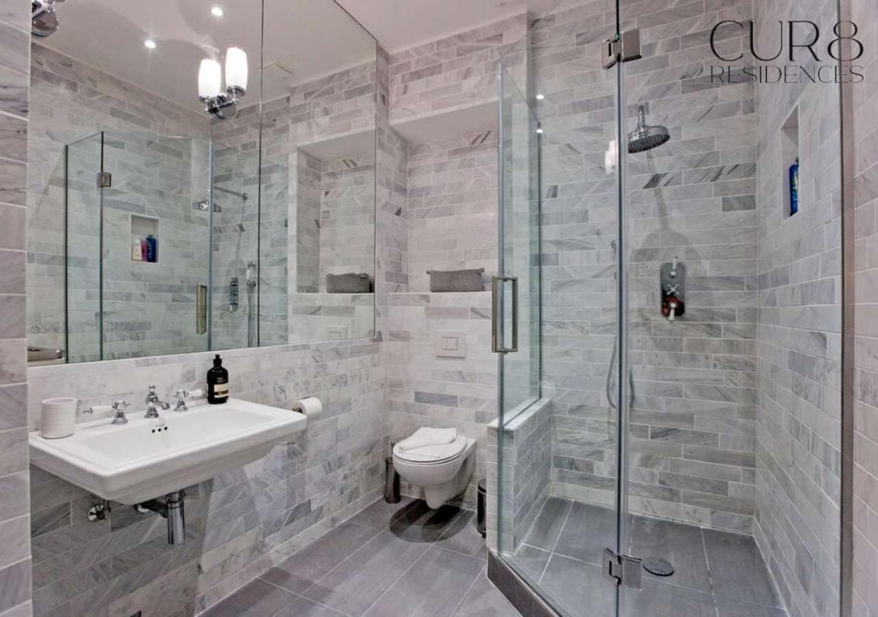 Stylish Penthouse With Views / Balcony Ac Appartement *