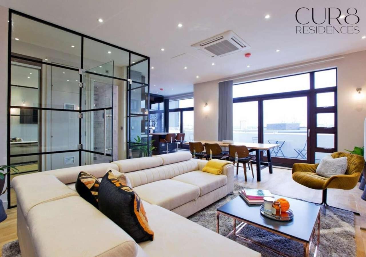 Stylish Penthouse With Views / Balcony Ac Appartement Londen