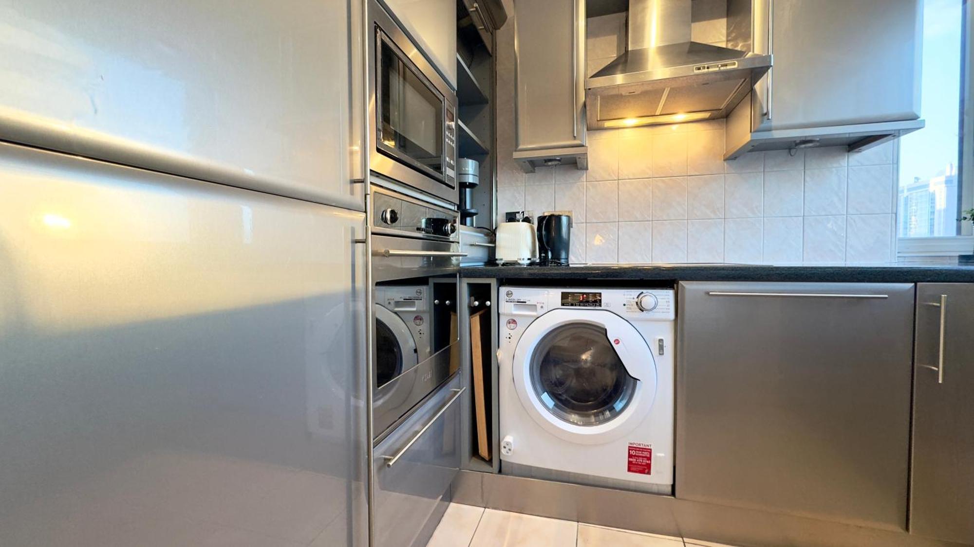 Lovely 1 Bedroom Edgware Road Londra