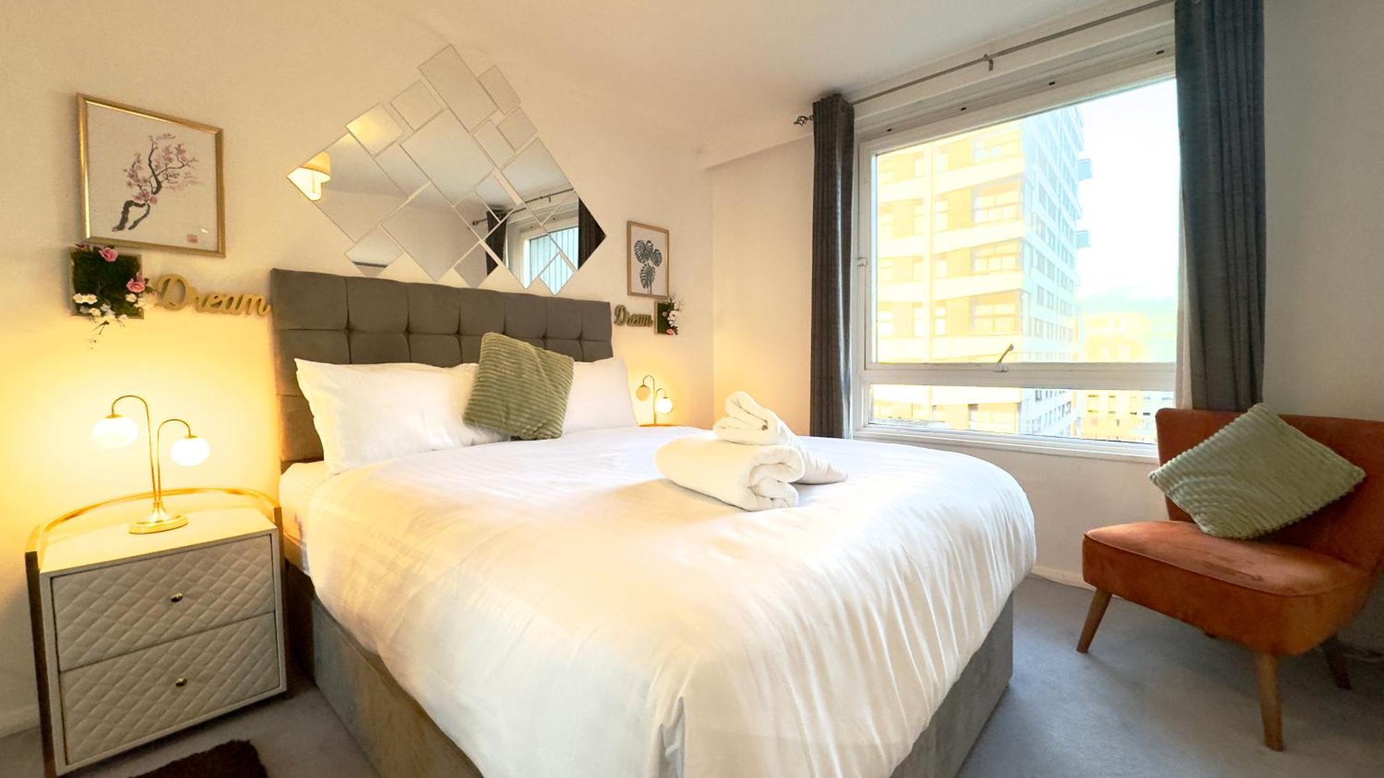 Lovely 1 Bedroom Edgware Road Londra