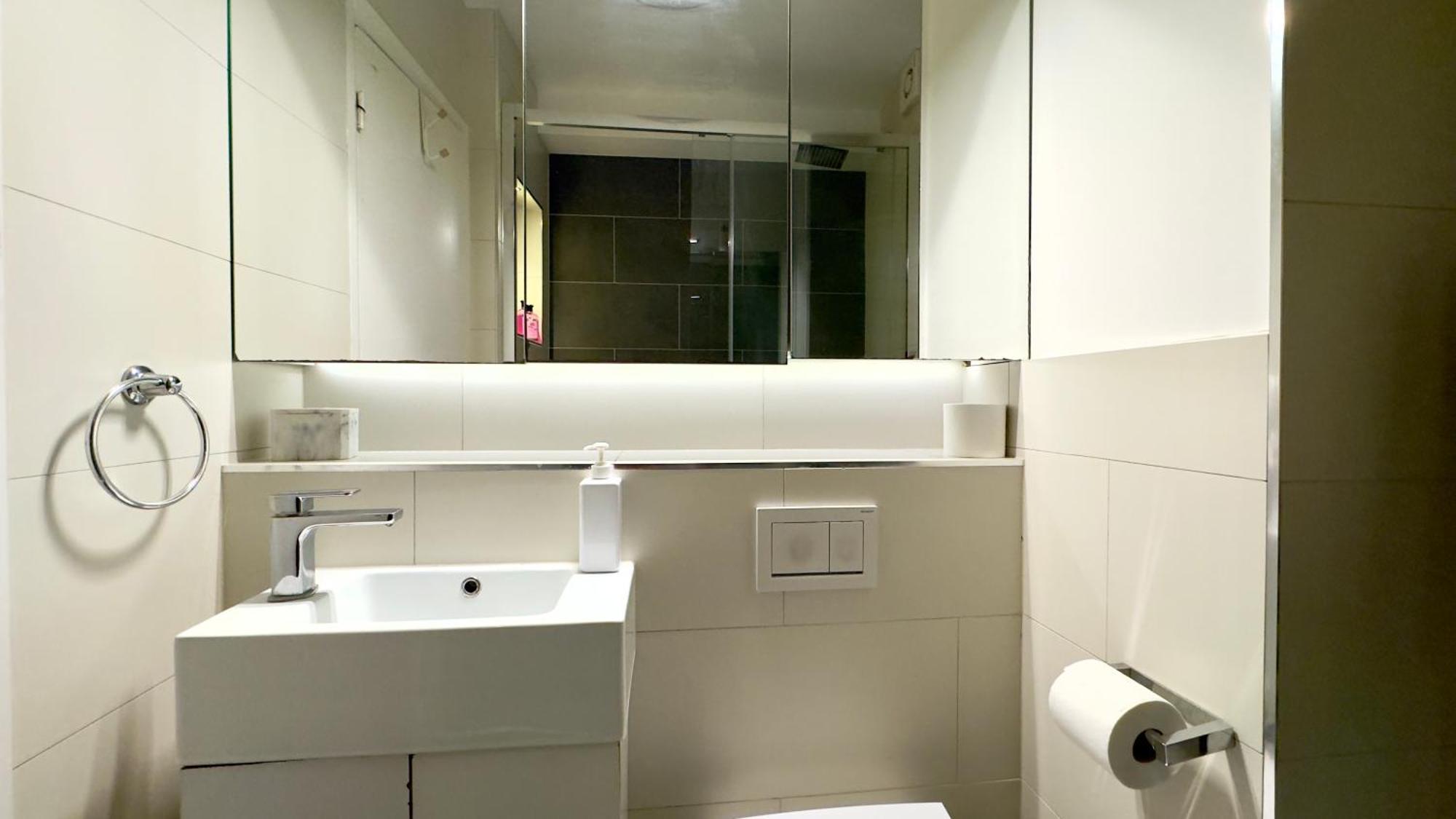 Lovely 1 Bedroom Edgware Road * Londra