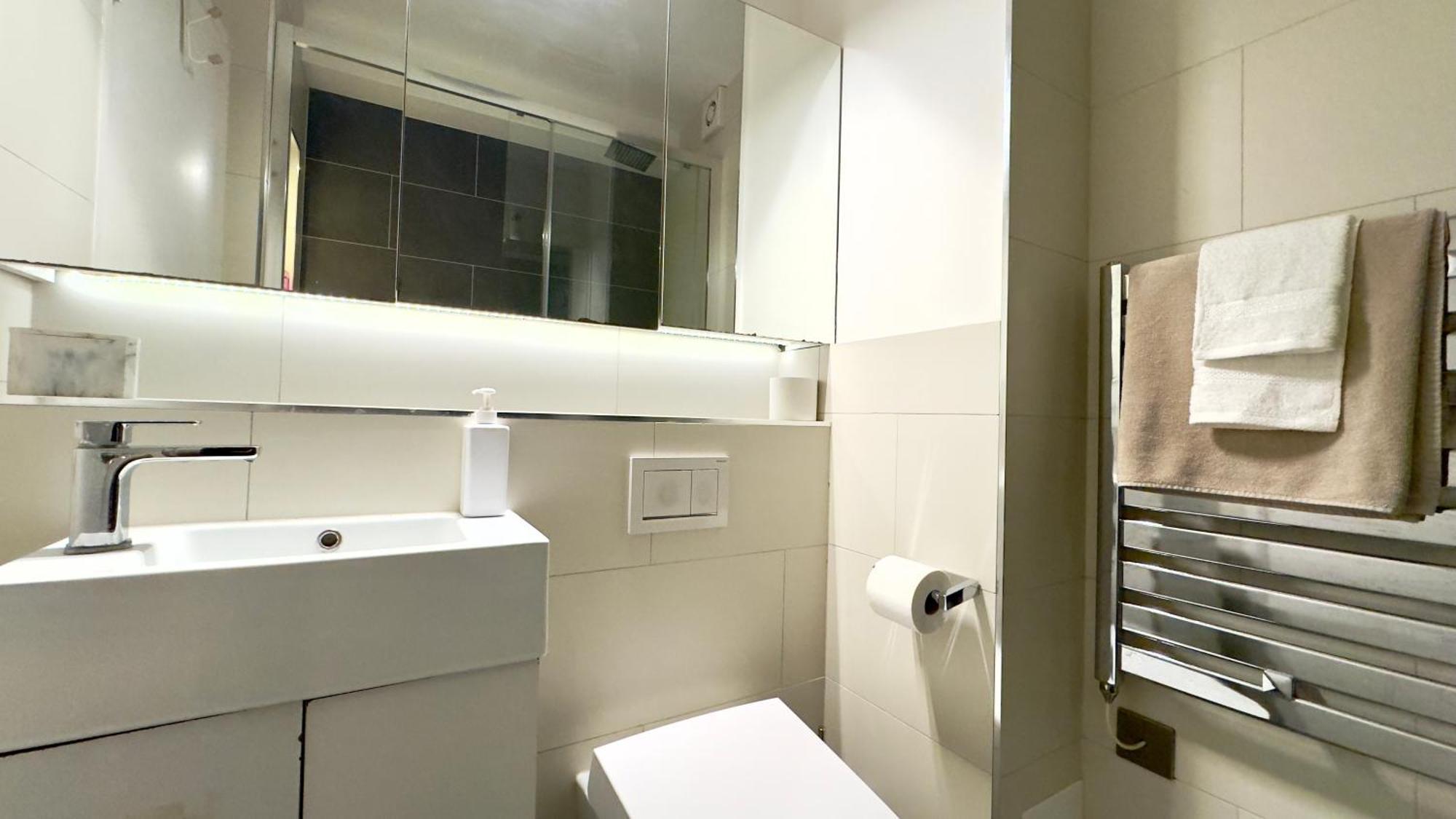 Lovely 1 Bedroom Edgware Road Londra