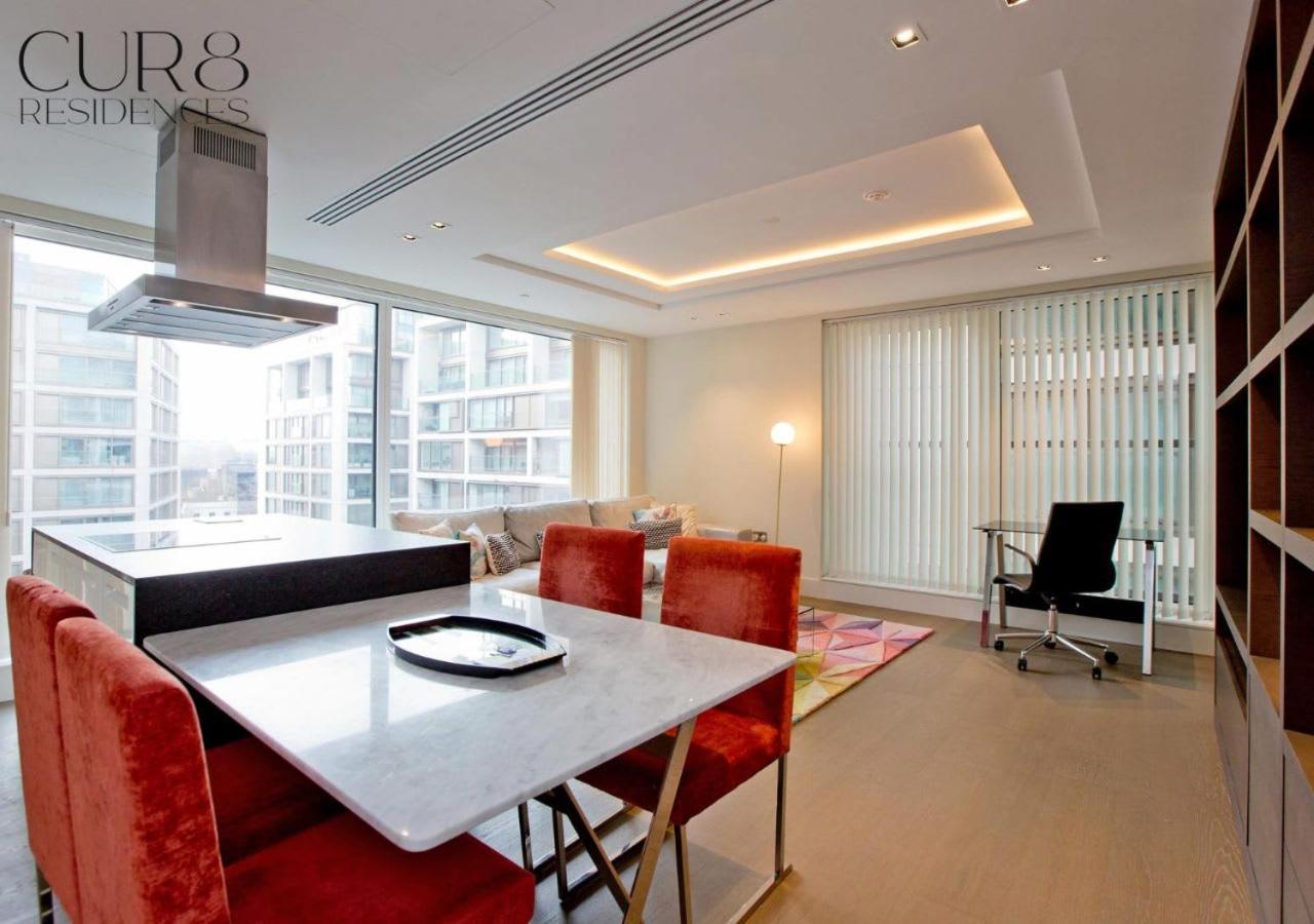 Luxurious West Kensington Flat With Views Lägenhet London