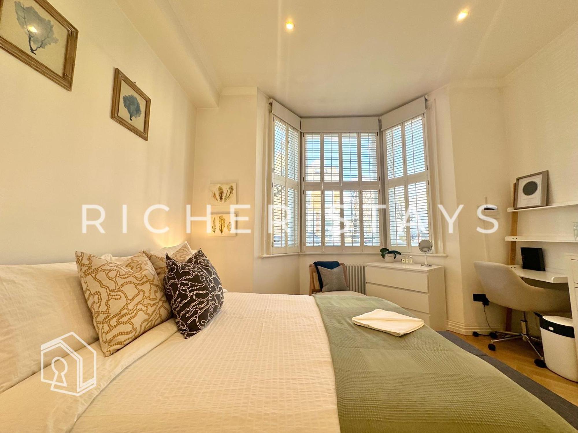 Luxury 2-bedroom Apt, Corporates And Families * London