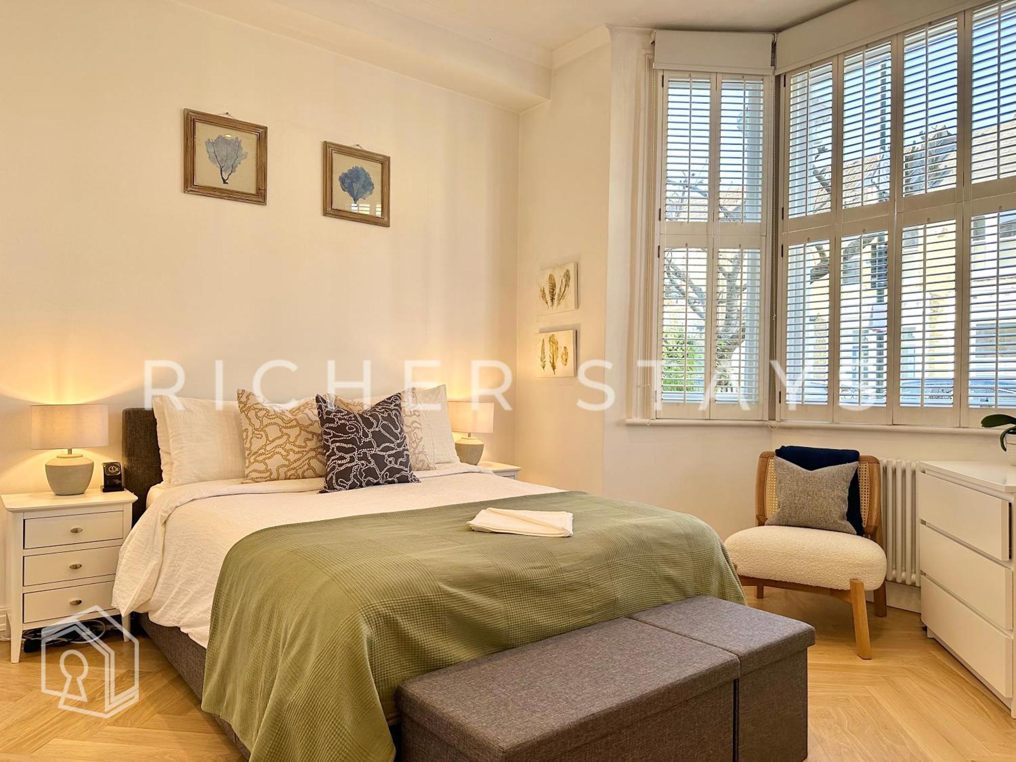 Luxury 2-bedroom Apt, Corporates And Families Apartment *