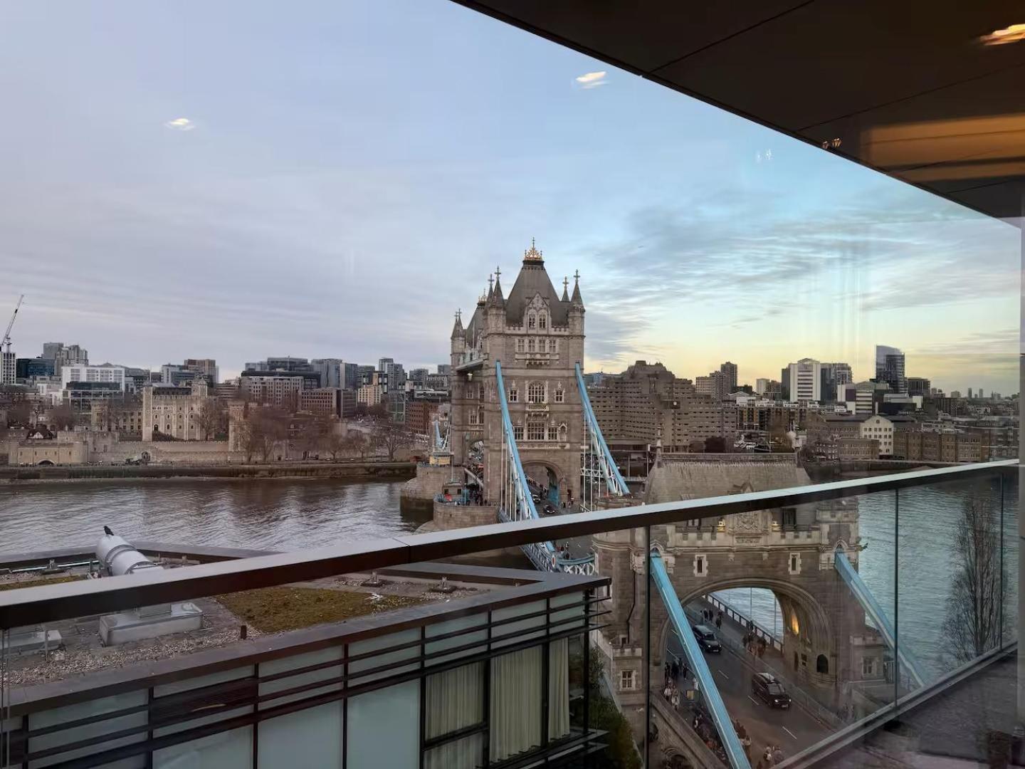 Lejlighed 4m Pounds Luxury Tower Bridge Direct Views Sleeps 7