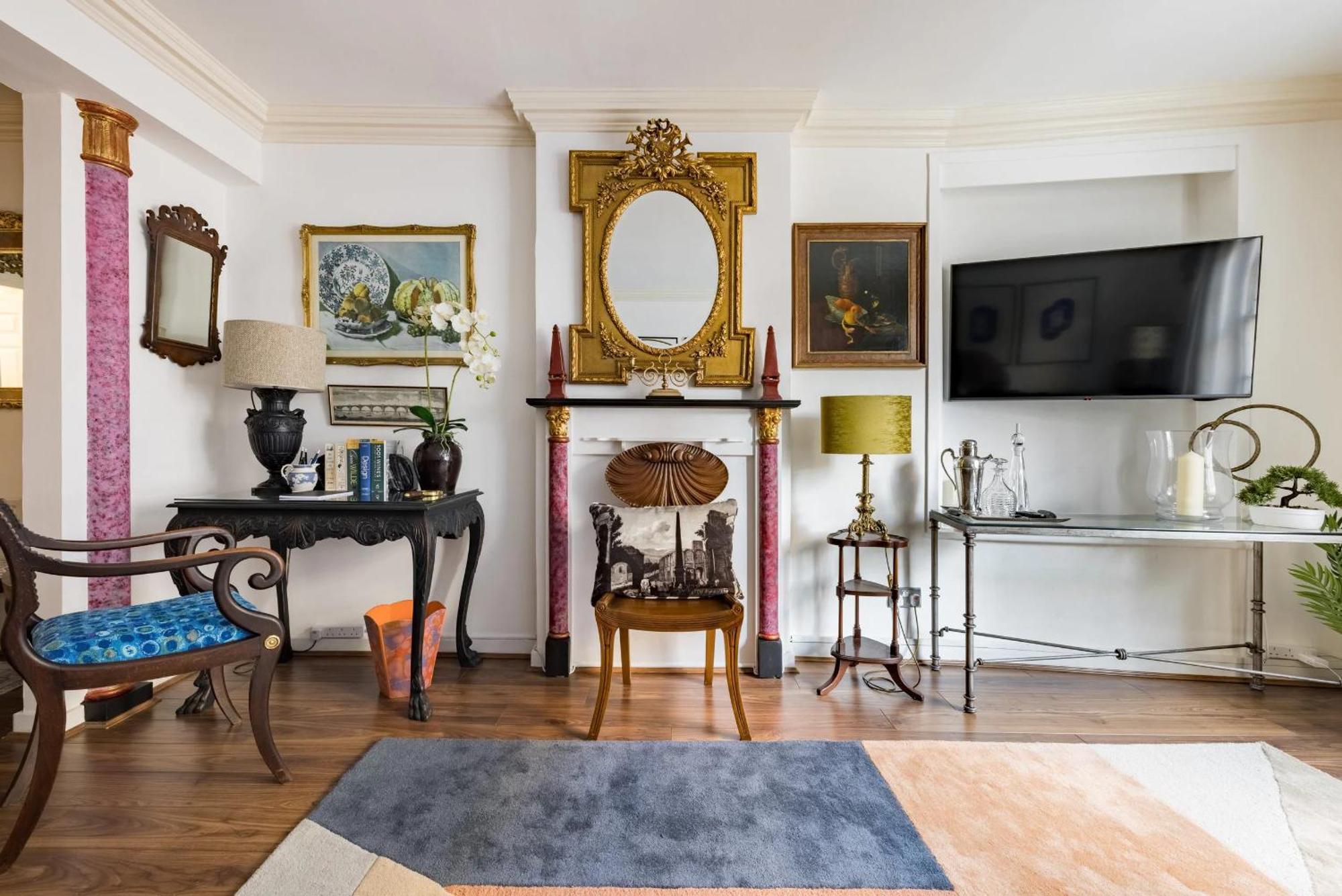 Mayfair W Ac 3-bed-5guests Berkeley Square Apartment London