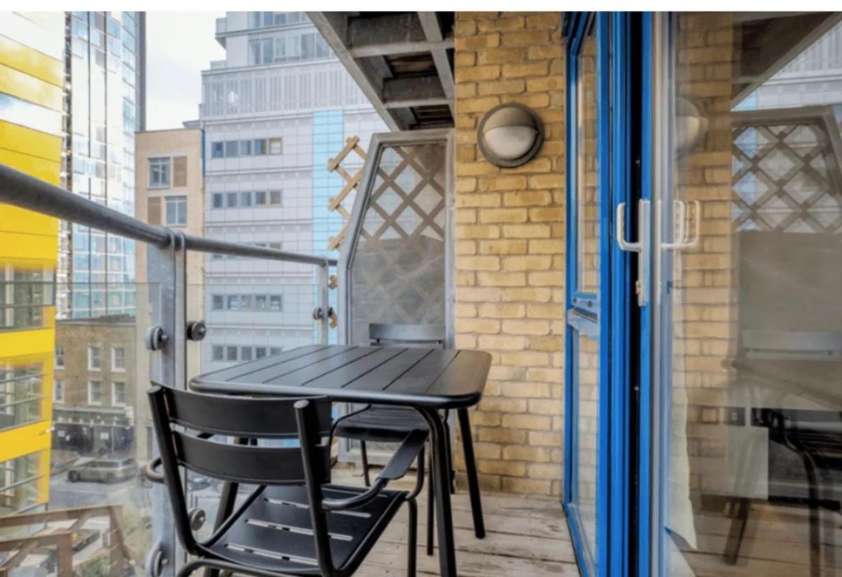Appartamento Londwell, The Wharfside Boutique, River Views & Balcony Londra