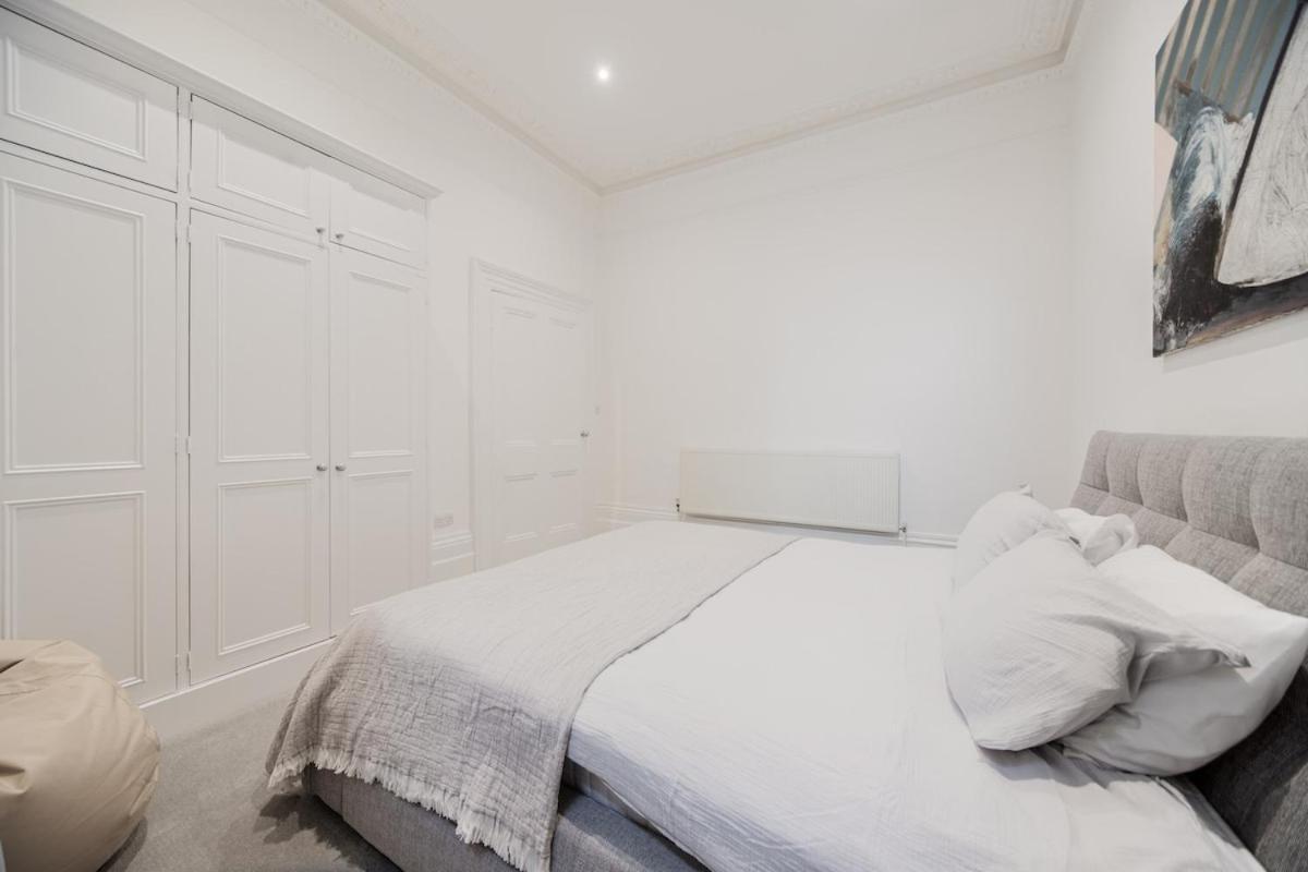 Elegant 1 Bedroom Flat In The Heart Of Kensington Apartment *