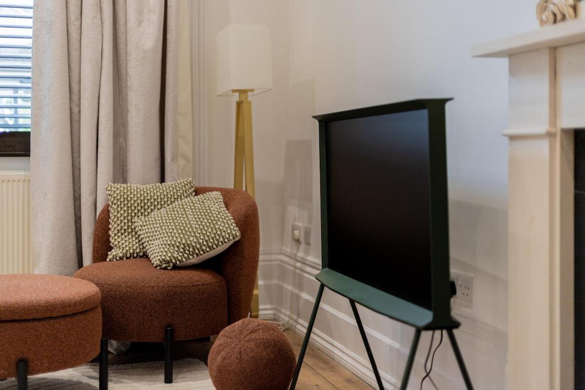 Elegant 1 Bedroom Flat In The Heart Of Kensington London