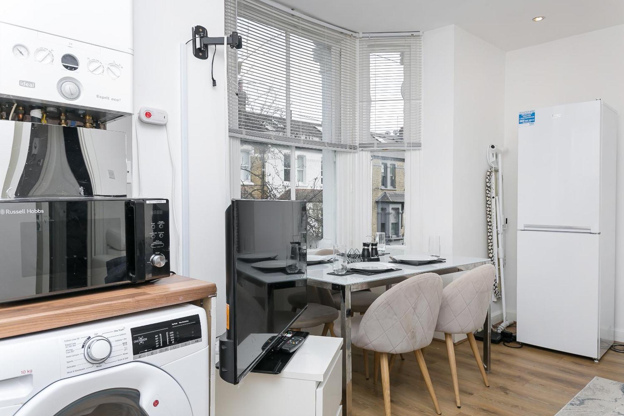 Amazing Two Bedroom Near Shepherd's Bush Market - Hr2 Apartment London