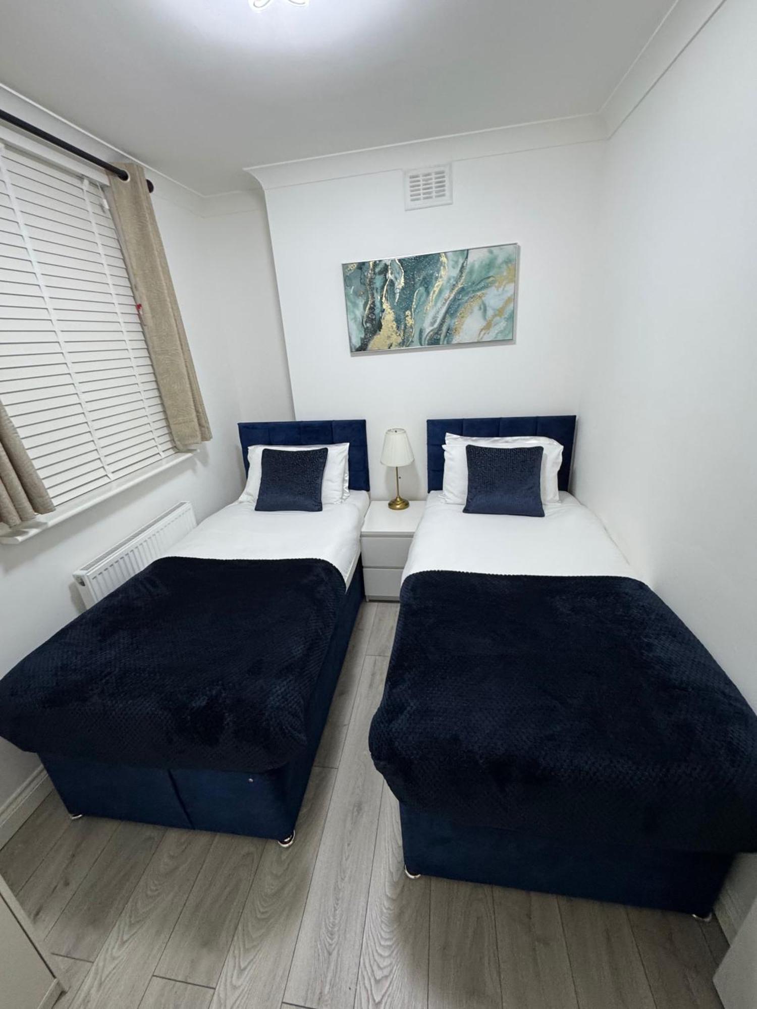 Lägenhet Cozy 2br-5guests-near Attractions-garden *