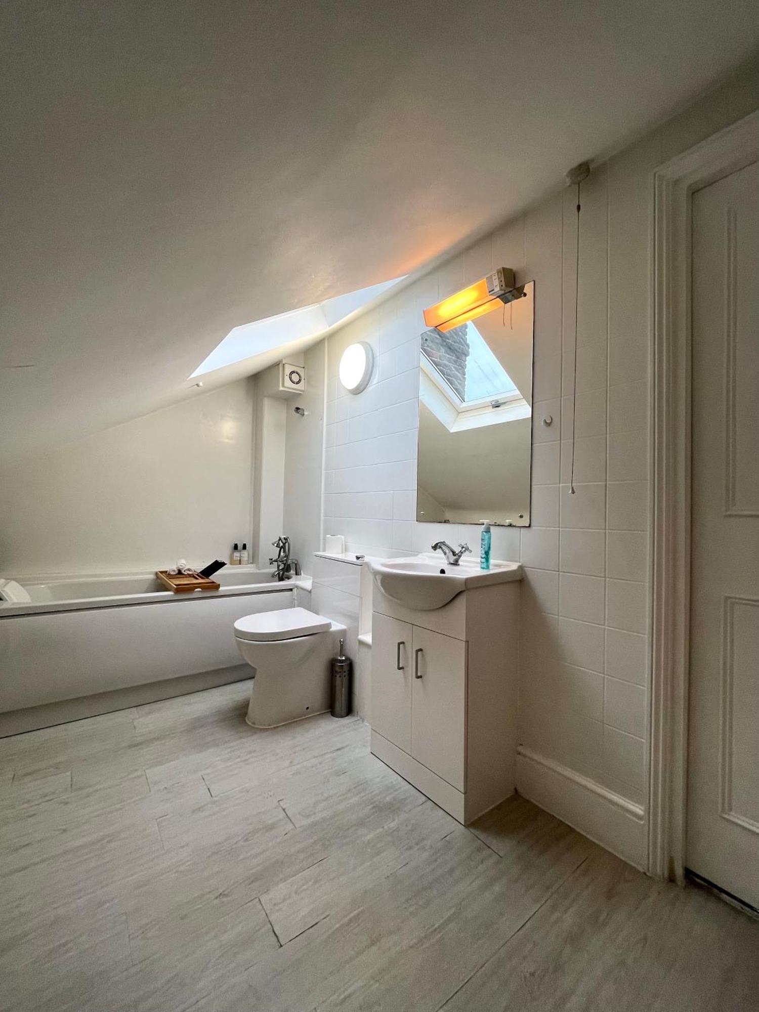 Apartment Floor 1 Bedroom London