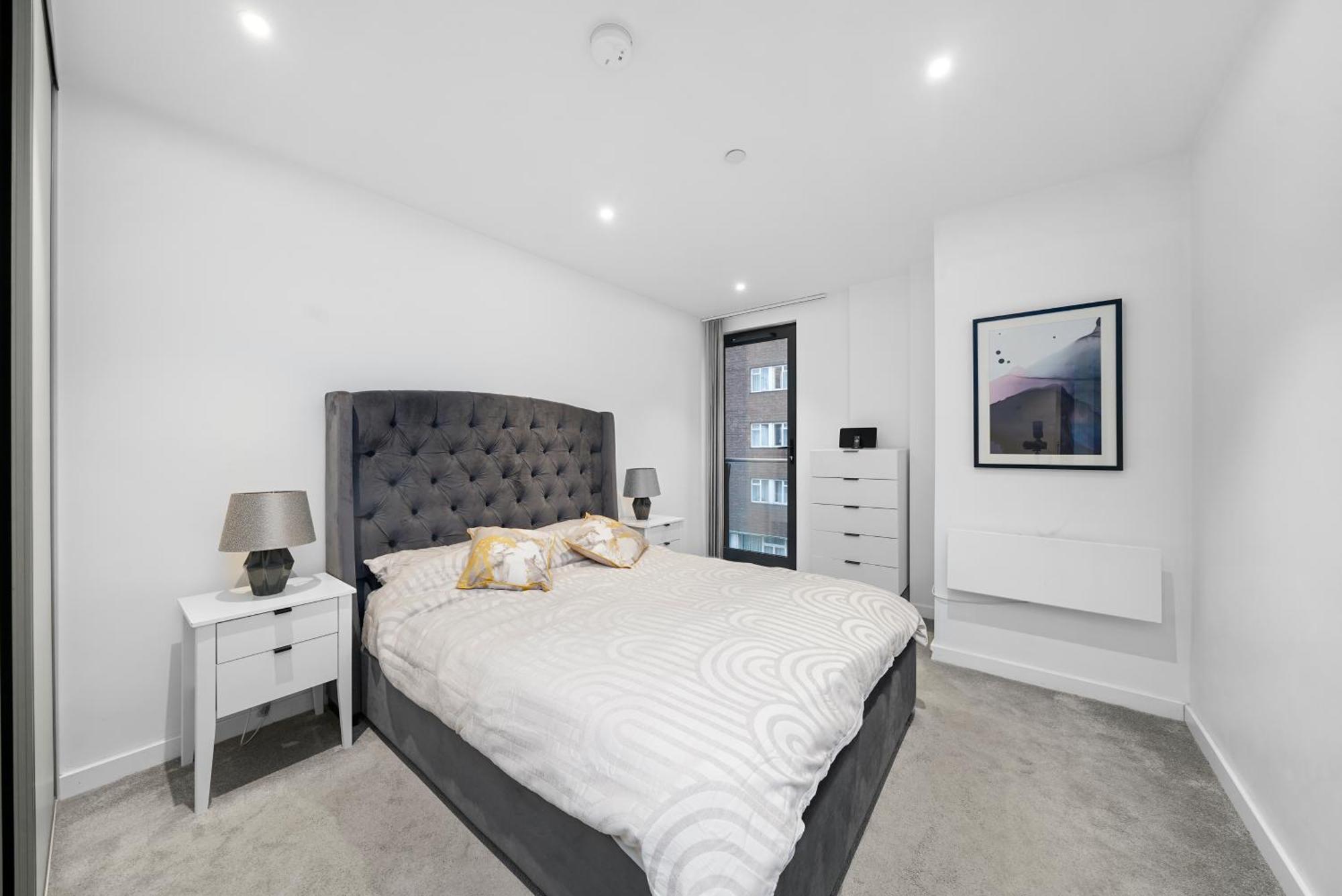 Apartment Modern One Bedroom