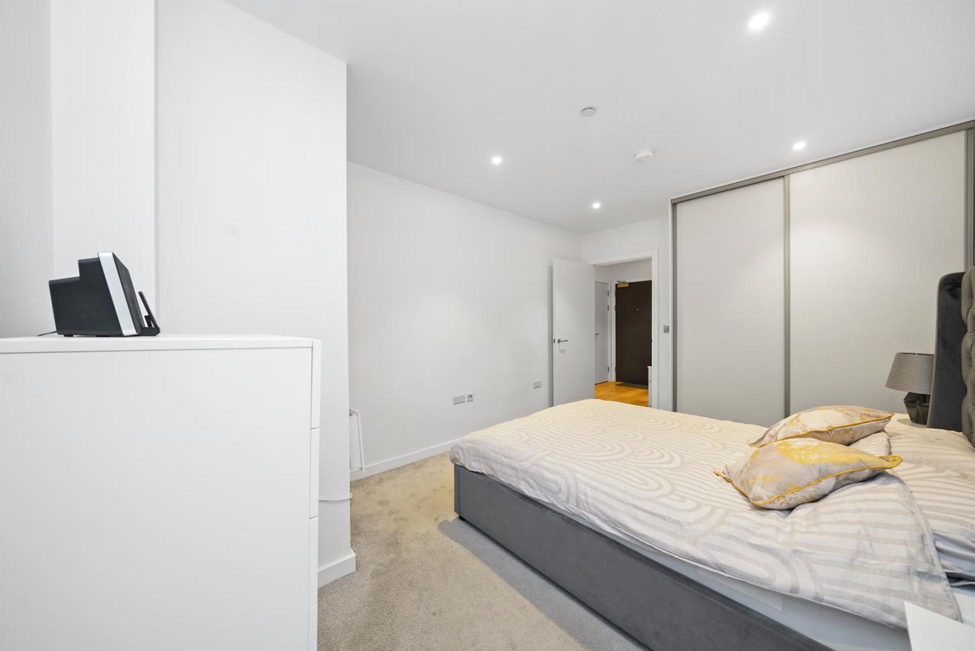 Modern One Bedroom
