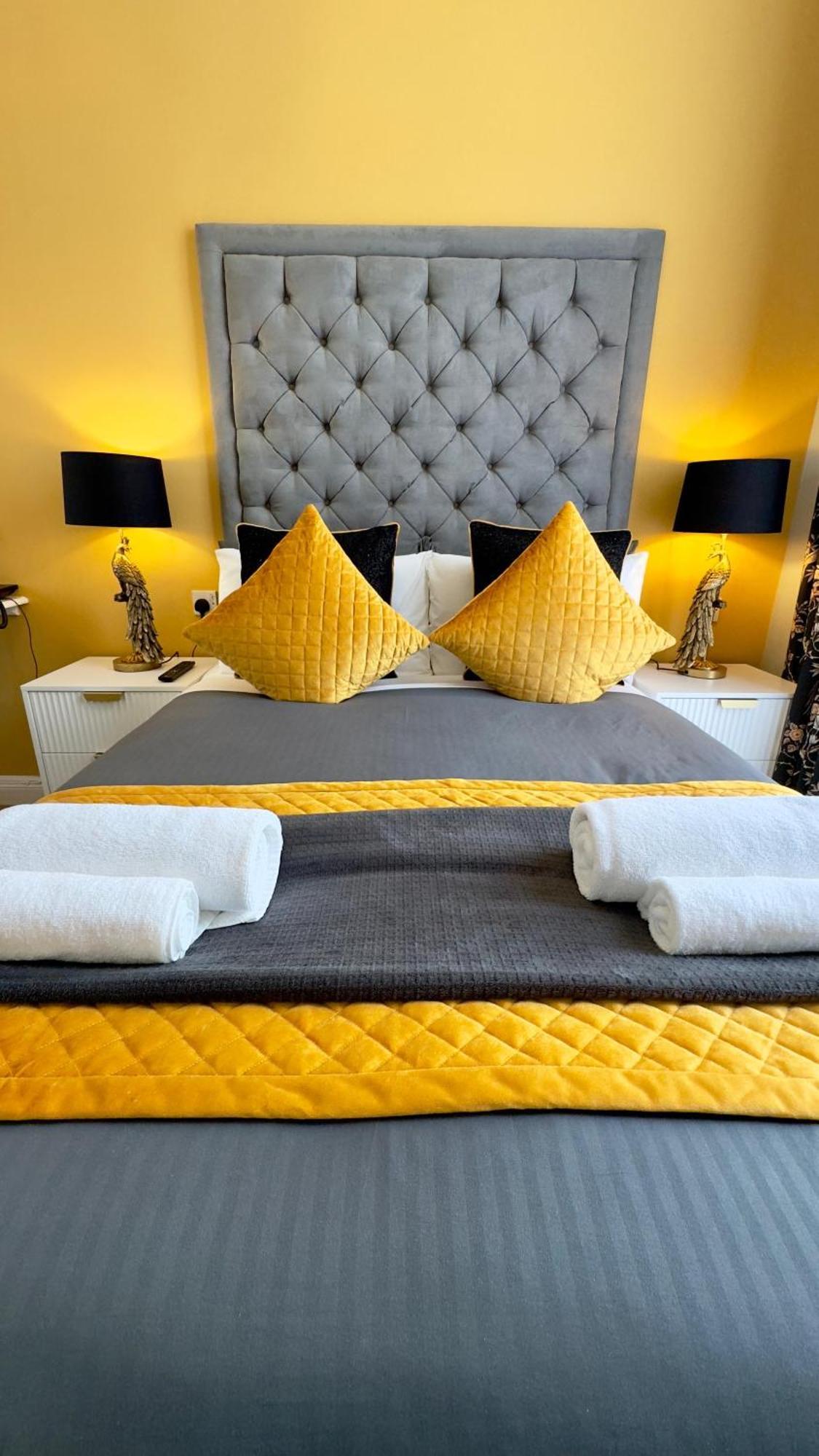 Piccolino Hyde Park Bed & Breakfast London