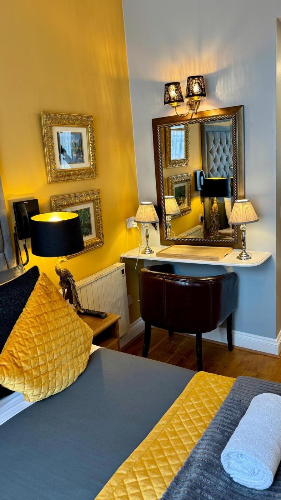 Piccolino Hyde Park Bed & Breakfast