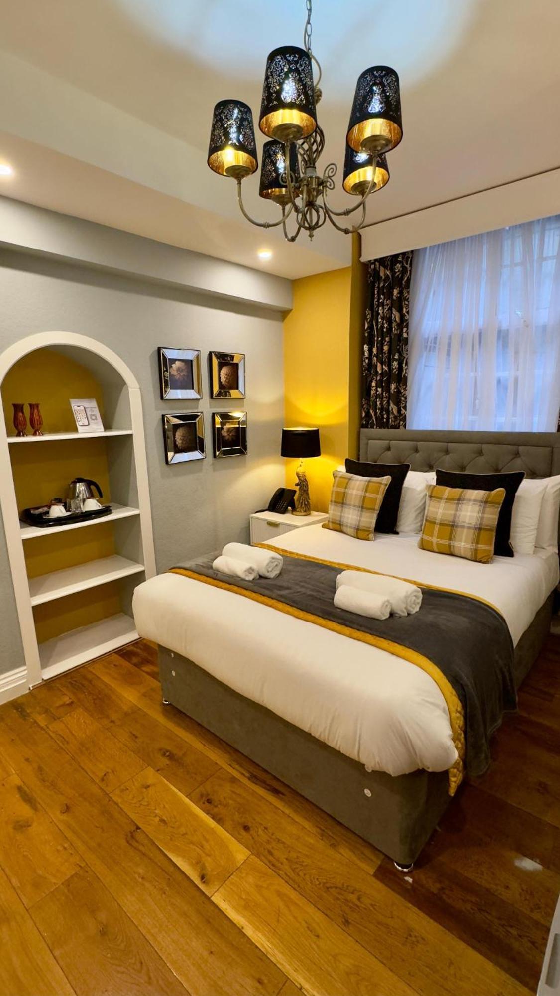 Bed & Breakfast Piccolino Hyde Park 2*
