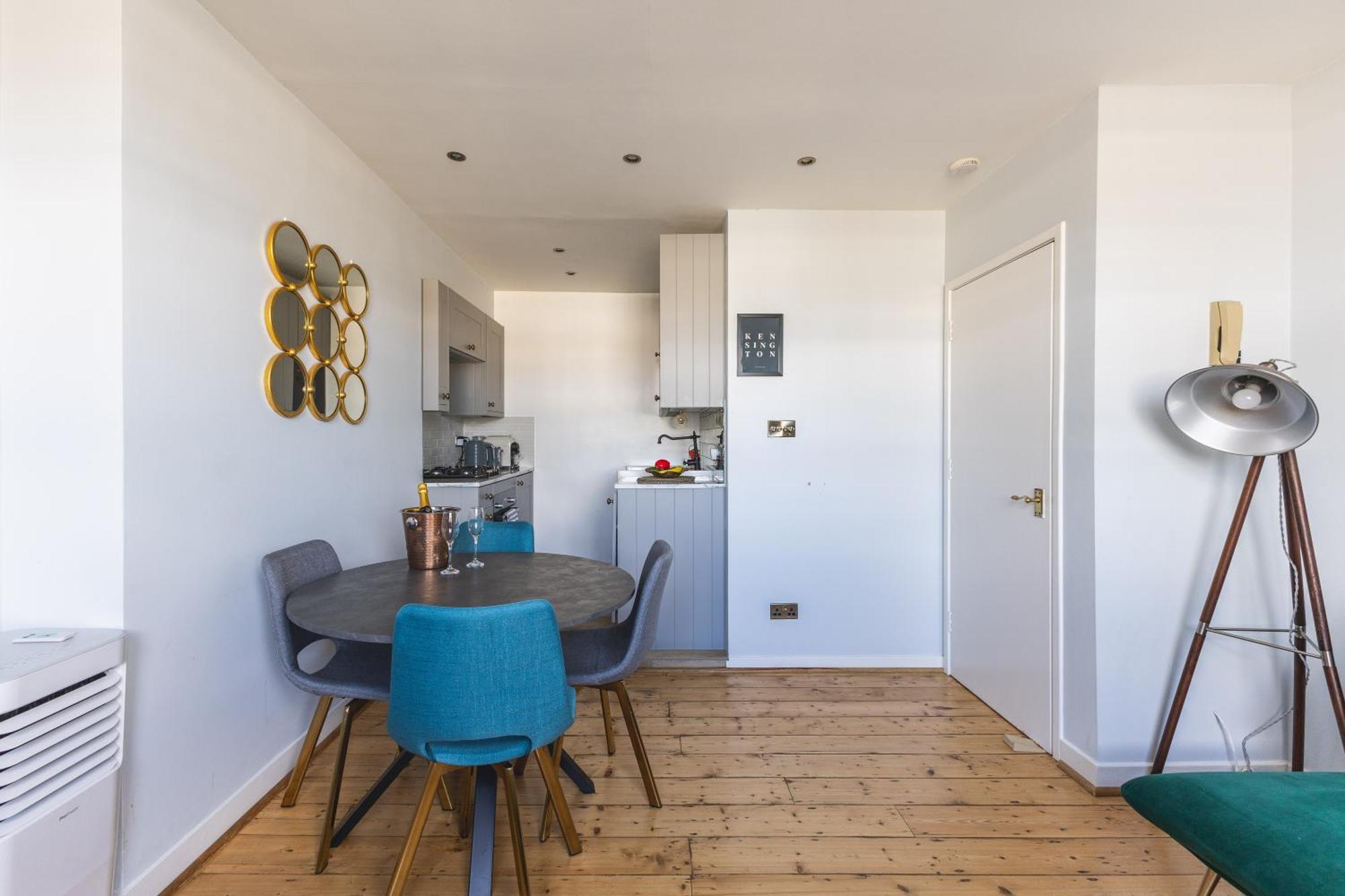 Luxurious 1-bedroom In Kensington Apartment London