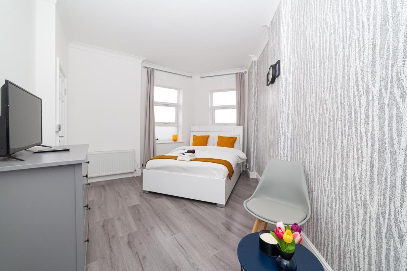 Hotel Diana *