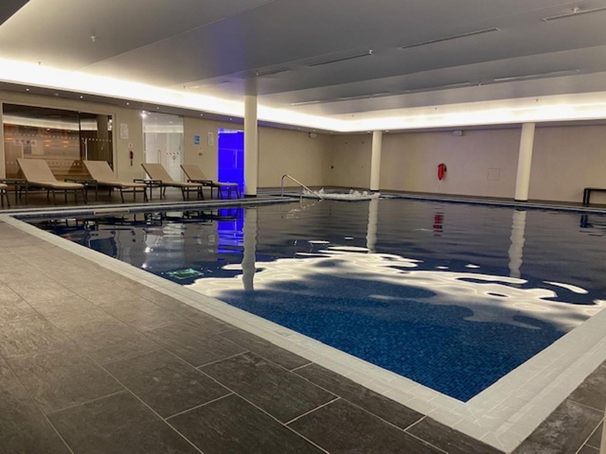 Luxury 1 Bed Flat, Minutes From Canary Wharf And South Quay Station * London