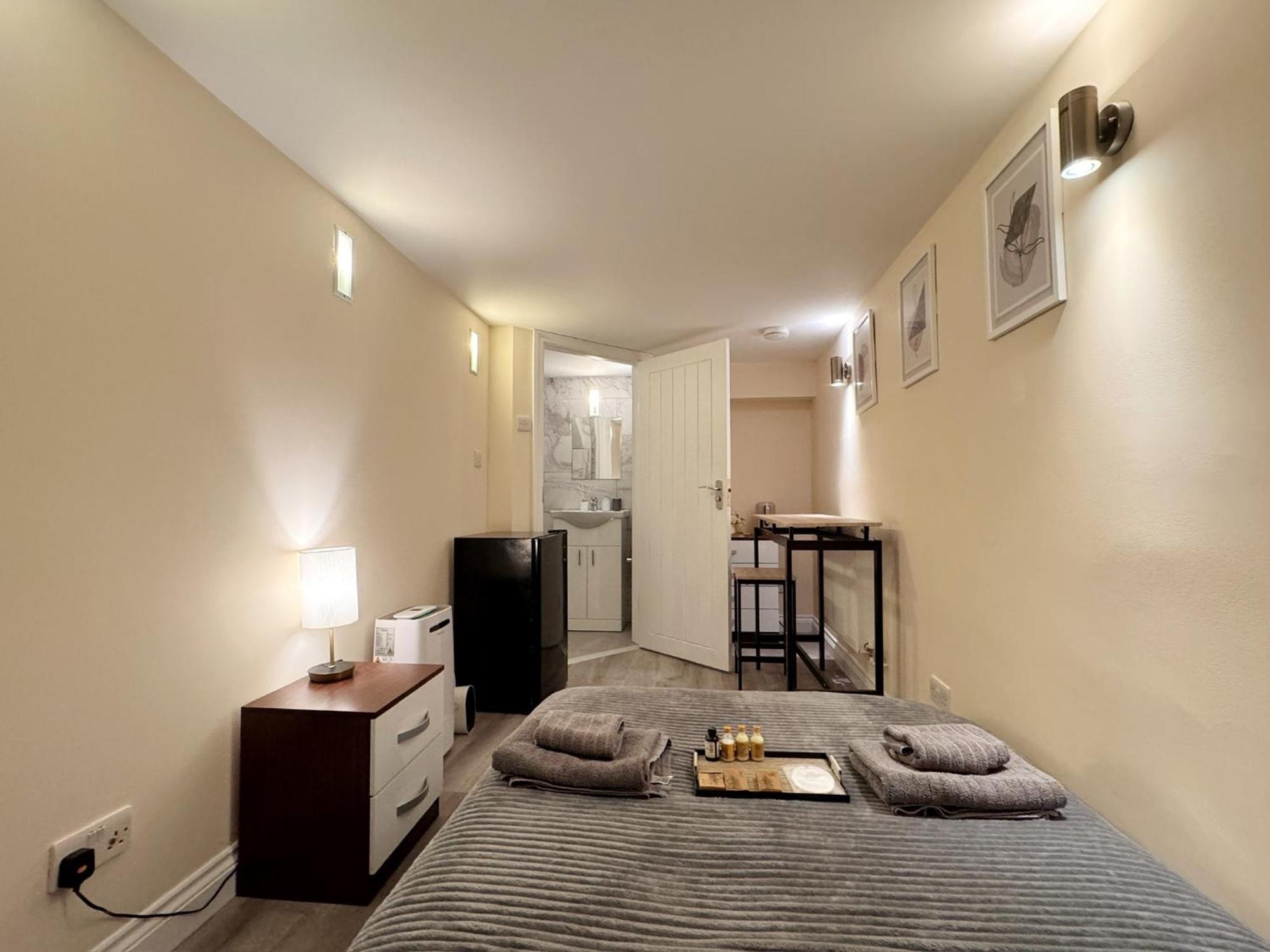 Sweet 3brs House Close To Oxford & Soho Londra