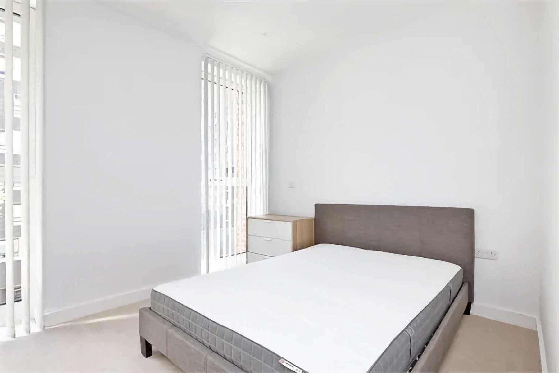 Classic And Elegant 2 Bedroom Flat Londra