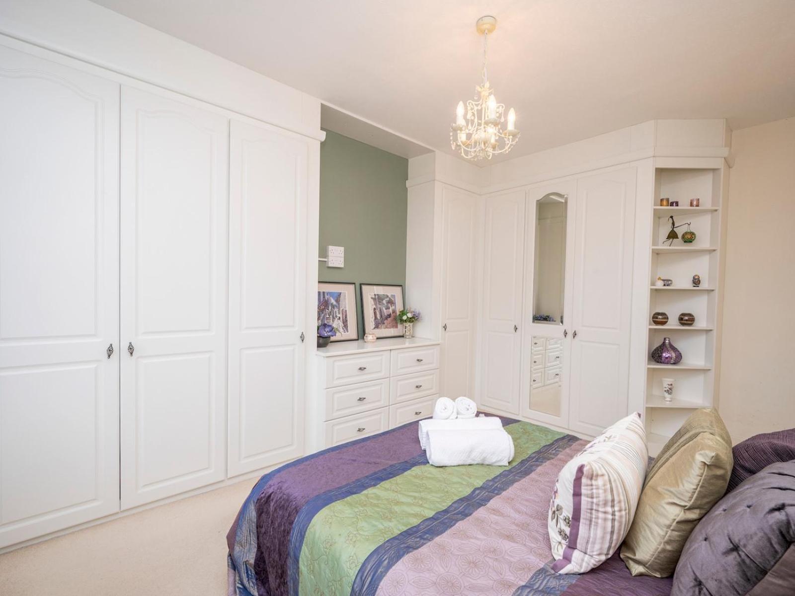 Ferienhaus Spacious 3bedroom House Near Crystal Palace Pass The Keys London