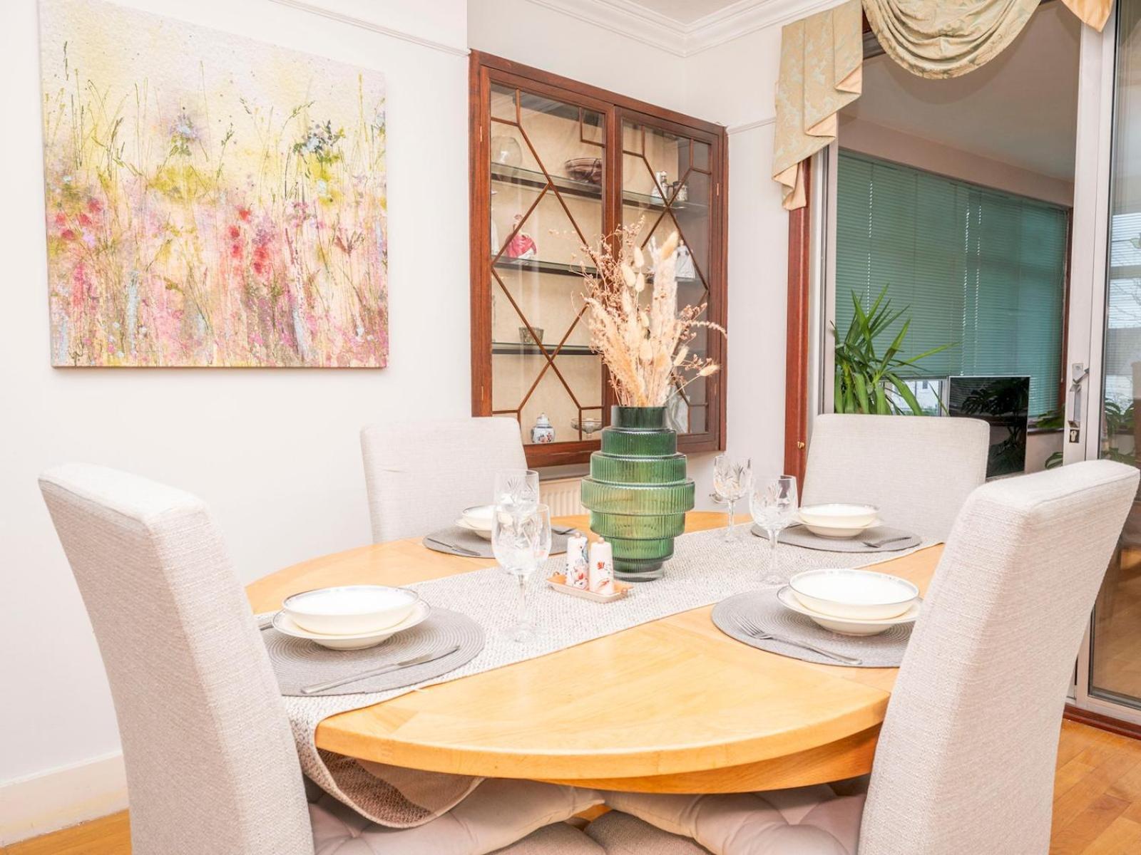Spacious 3bedroom House Near Crystal Palace Pass The Keys Ferienhaus London