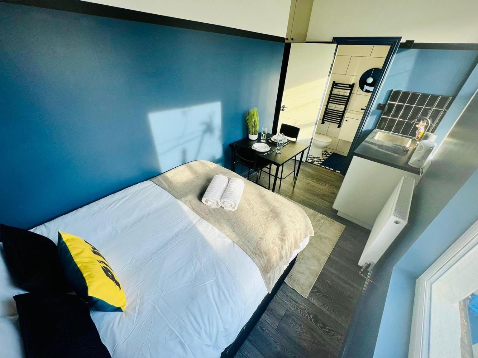 61 Studio, Ideal For Tourists High Recommend!!! Affittacamere *