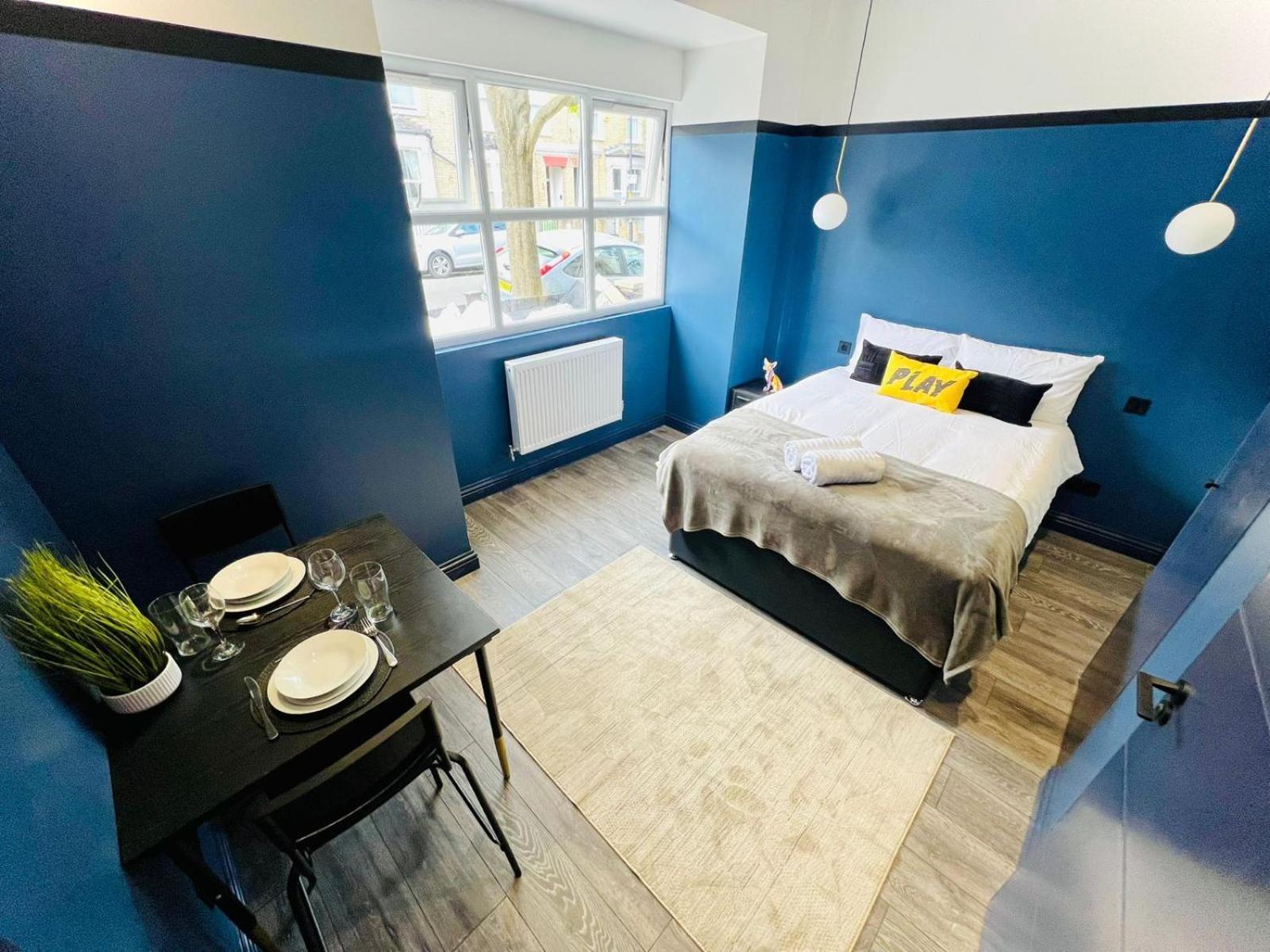 61 Studio, Ideal For Tourists High Recommend!!! * Londra