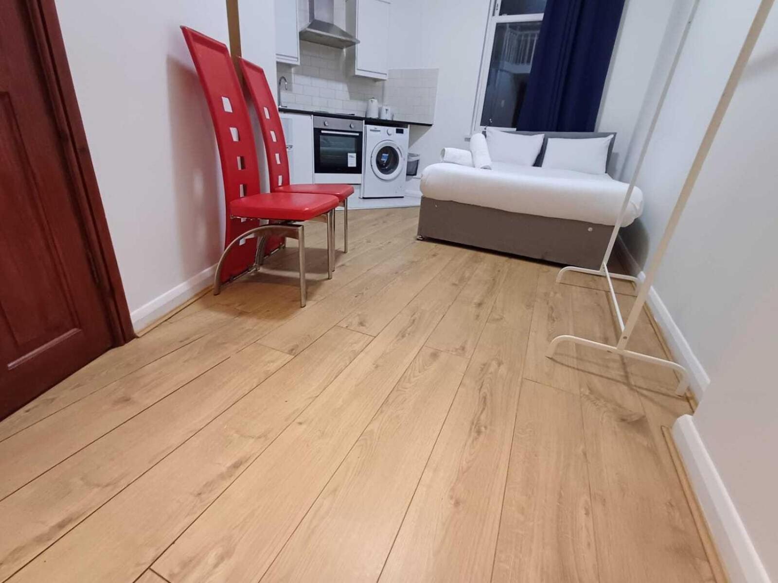 Modern Queenspark Appartement *