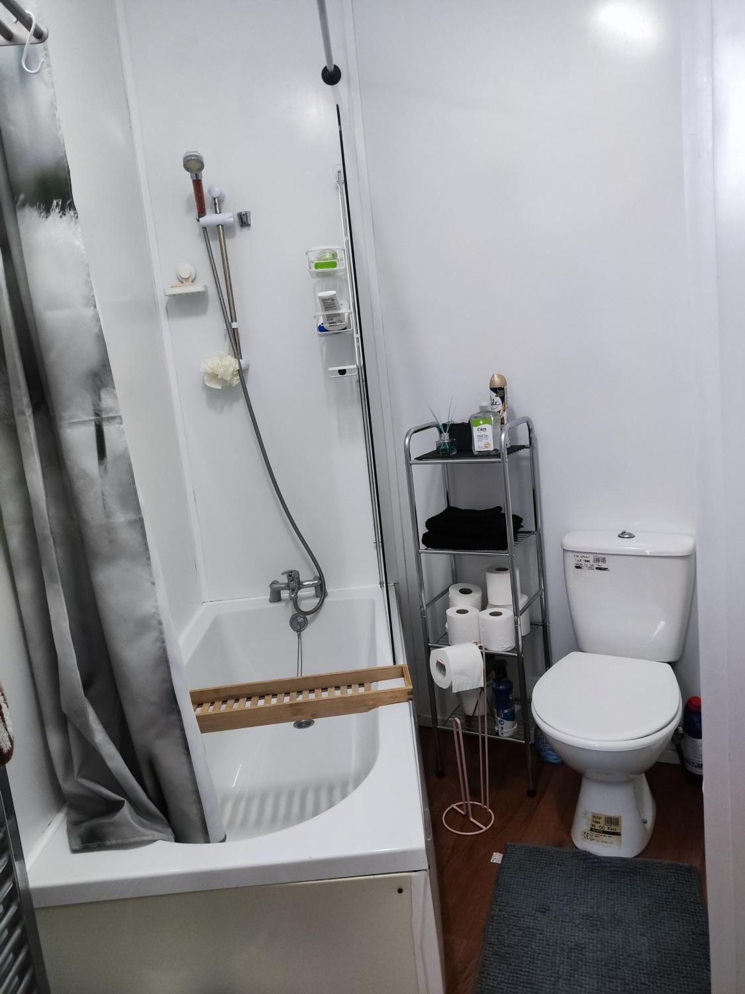 Privat bolig Spacious King Size - Zone 2 London