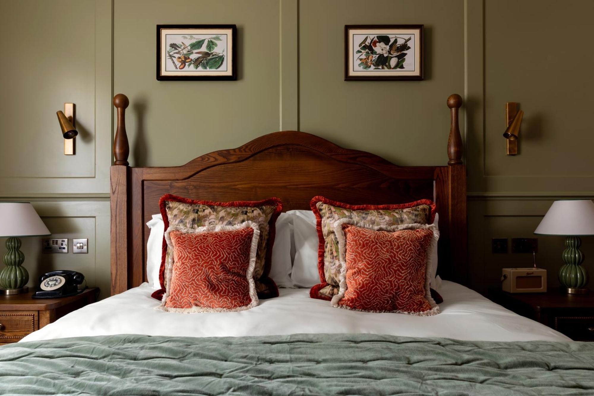 Coach & Horses Hotel