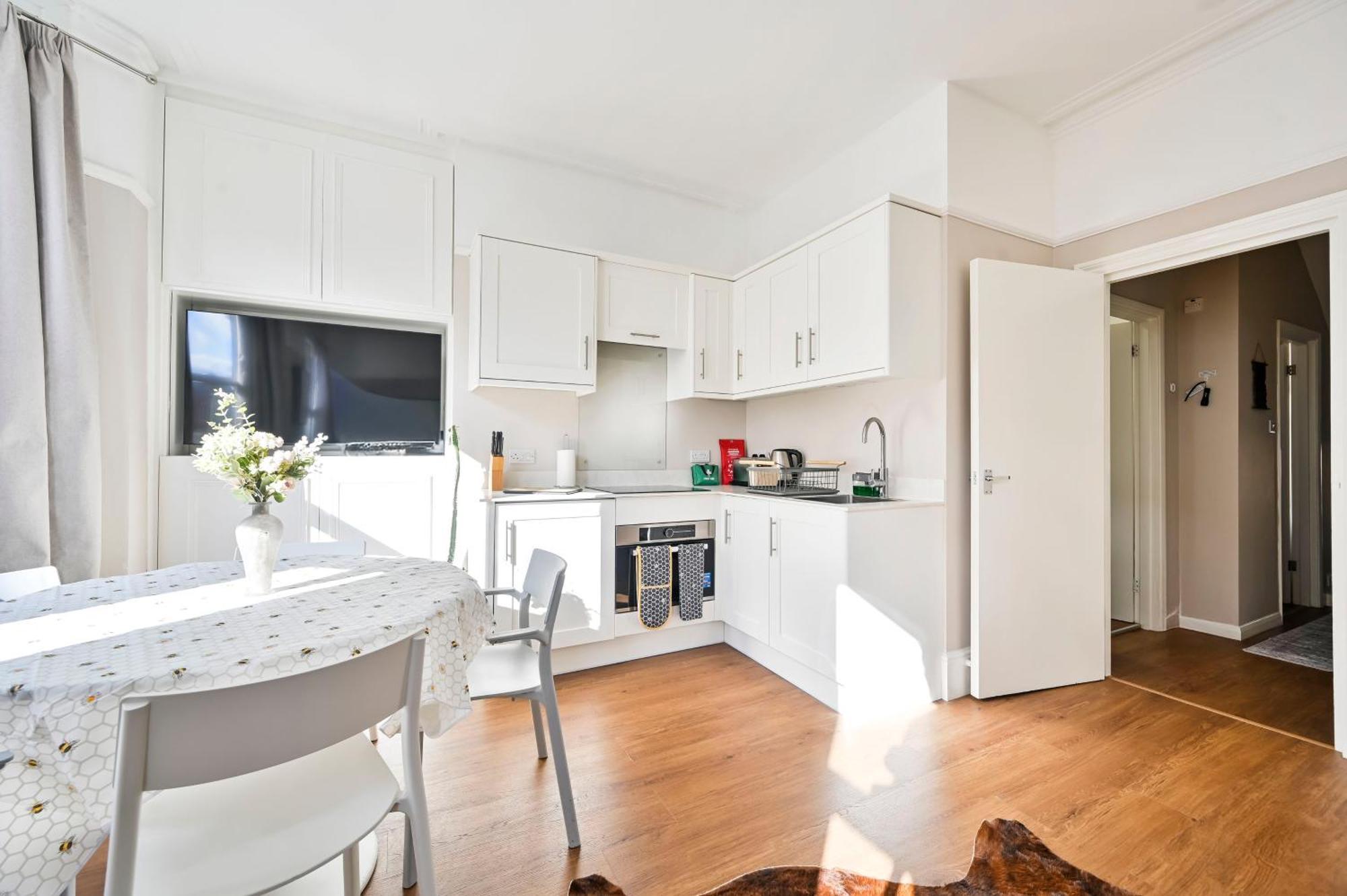 Spacious Bright 2-3 Bed Flat In Fulham By The Thames Appartement Londres