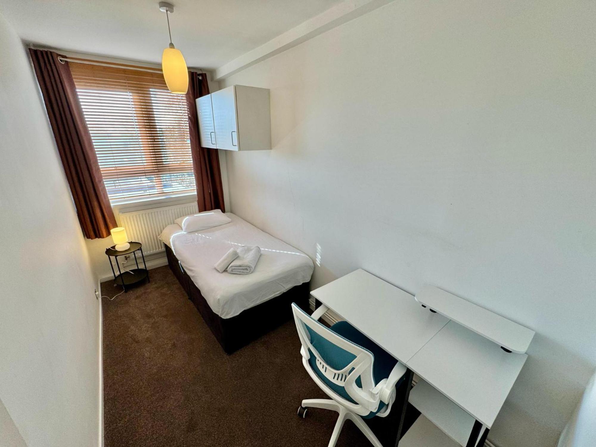 Appartement Sleek & Bright Balcony Flat Perfect Escape