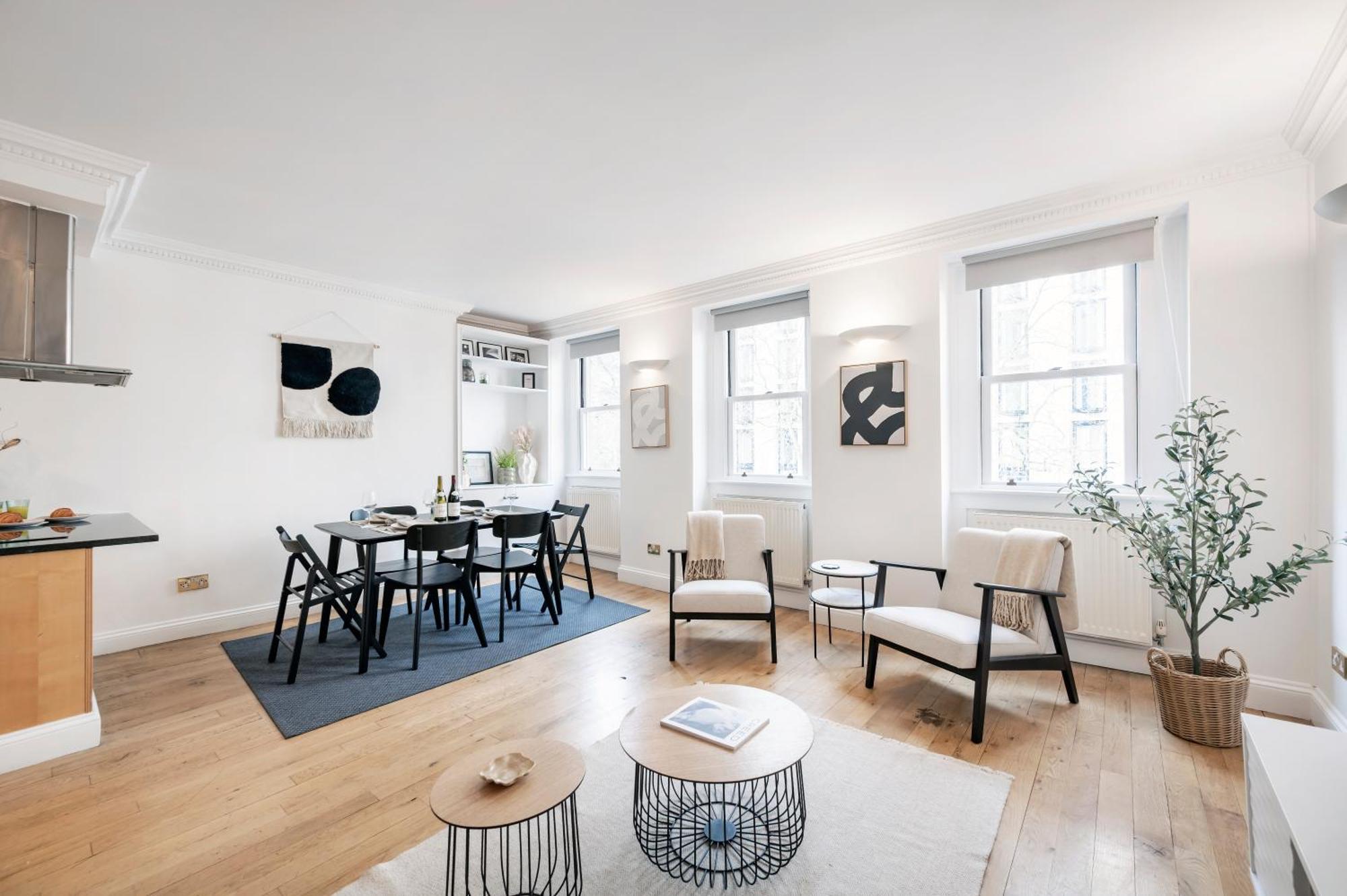 Apartment Wow! 2 Bedr/3 Beds Covent Garden/ Location!