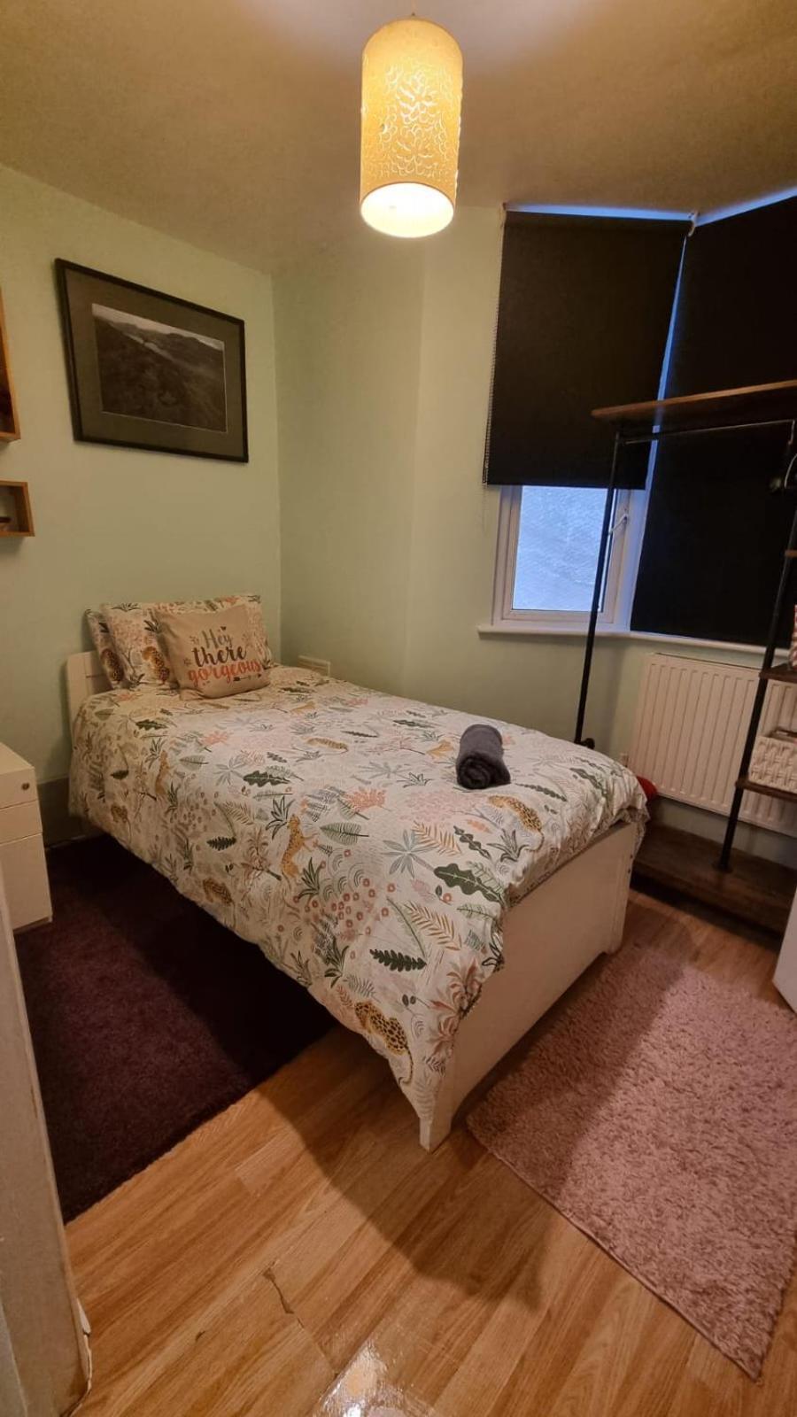 Private Single Guest Sleep Gasthof London
