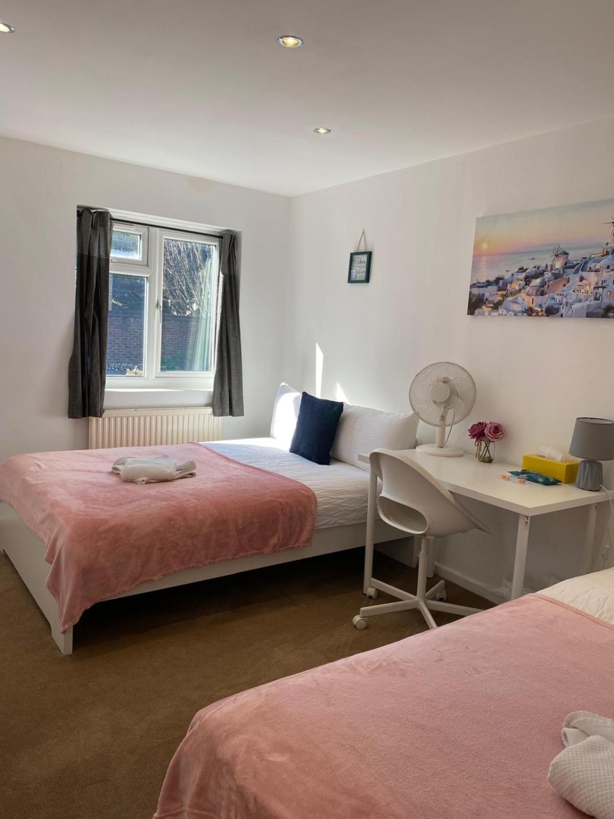 Fabulous Private Bedrooms Near Euston Station, Central London London