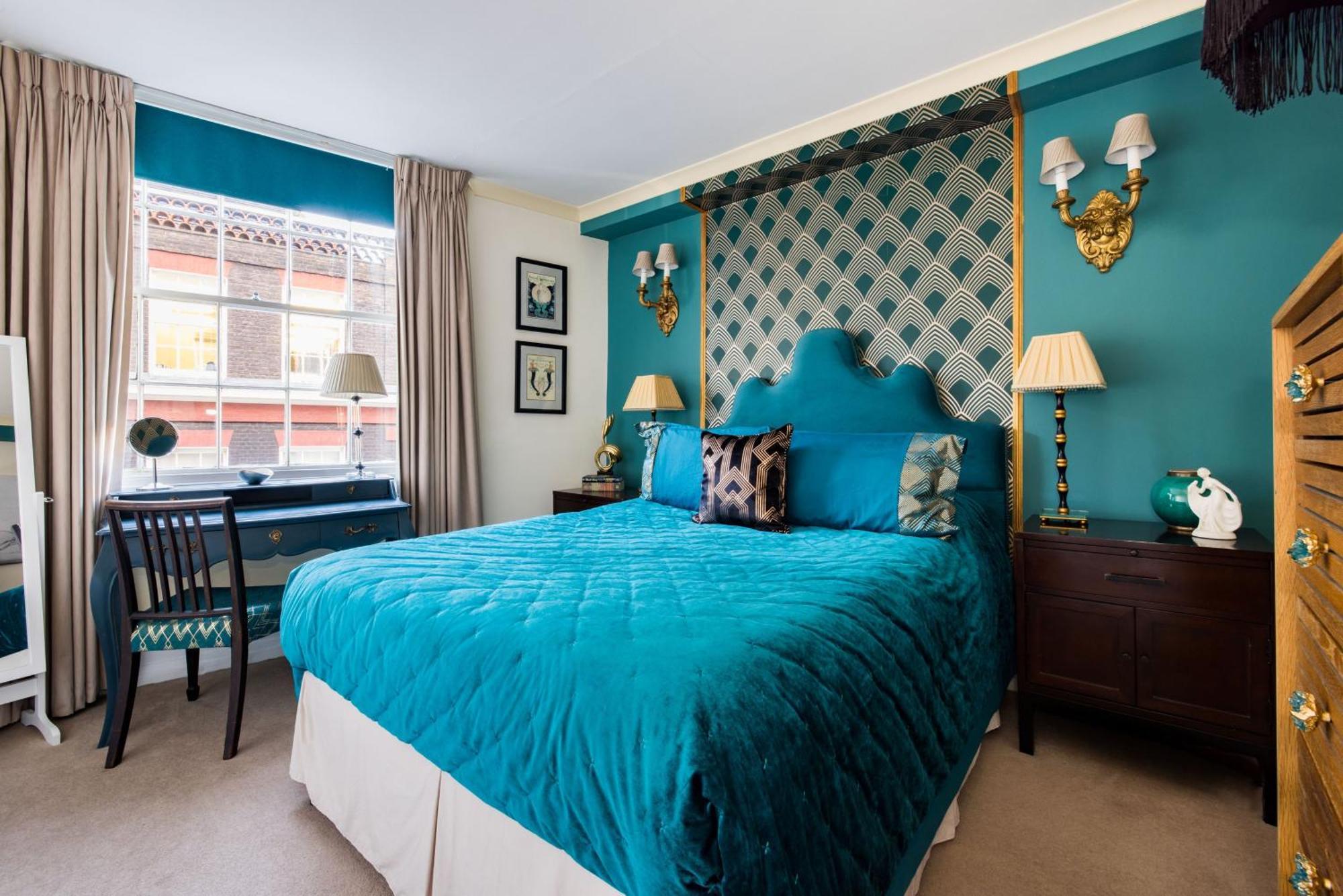 Lejlighed Mayfair 3-bed 5-guest Berkeley Square 1729 House London