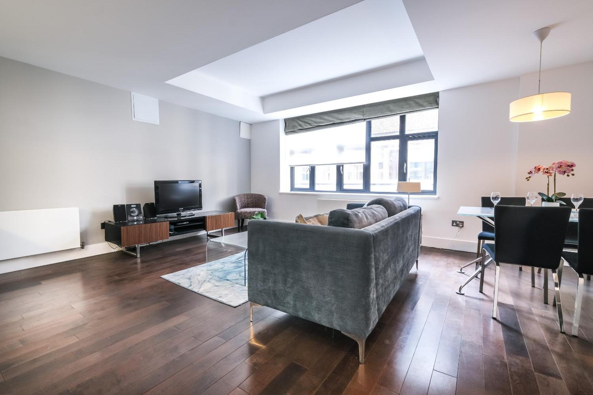 Charming 1br, 2min From Monument Station! Londen