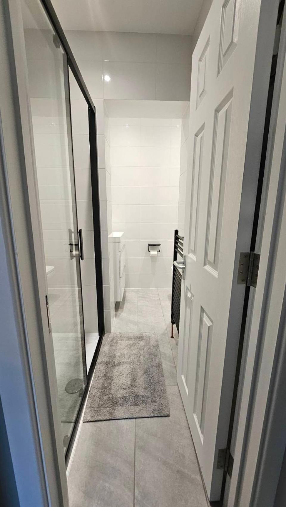 Place To In Thames Ditton * Londen