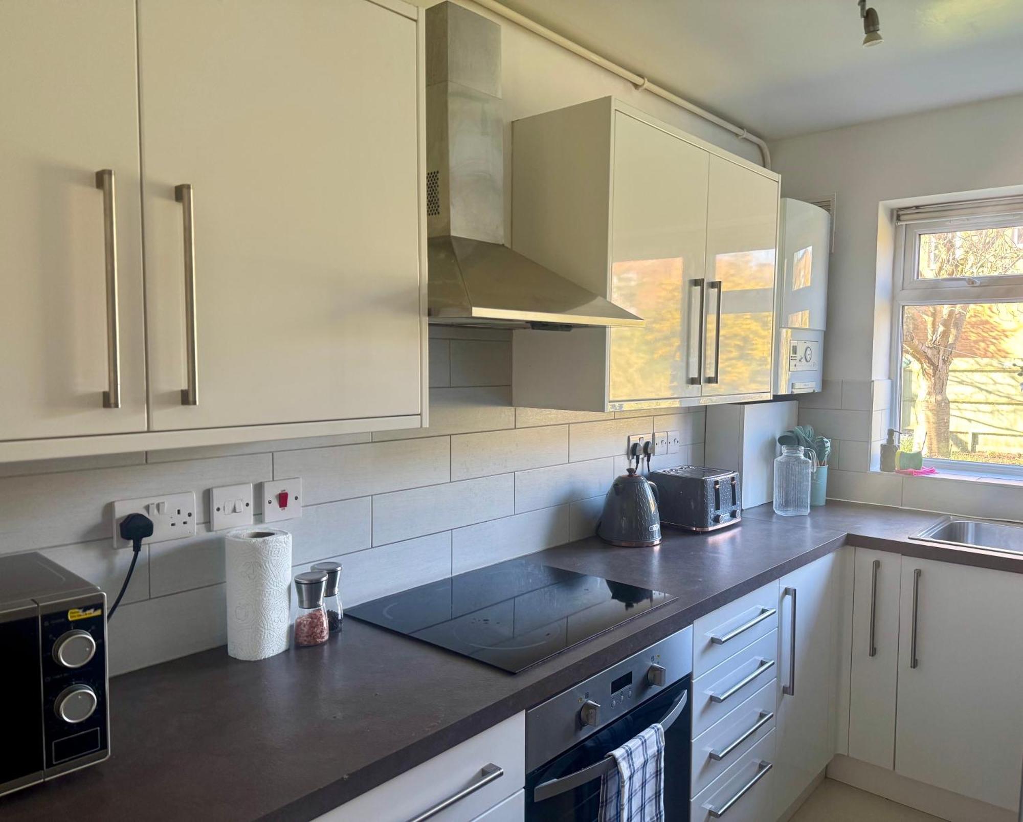 Serene 2 Bedroom Flat Free Off-street Parking Large Suv Close To Tube Lägenhet *