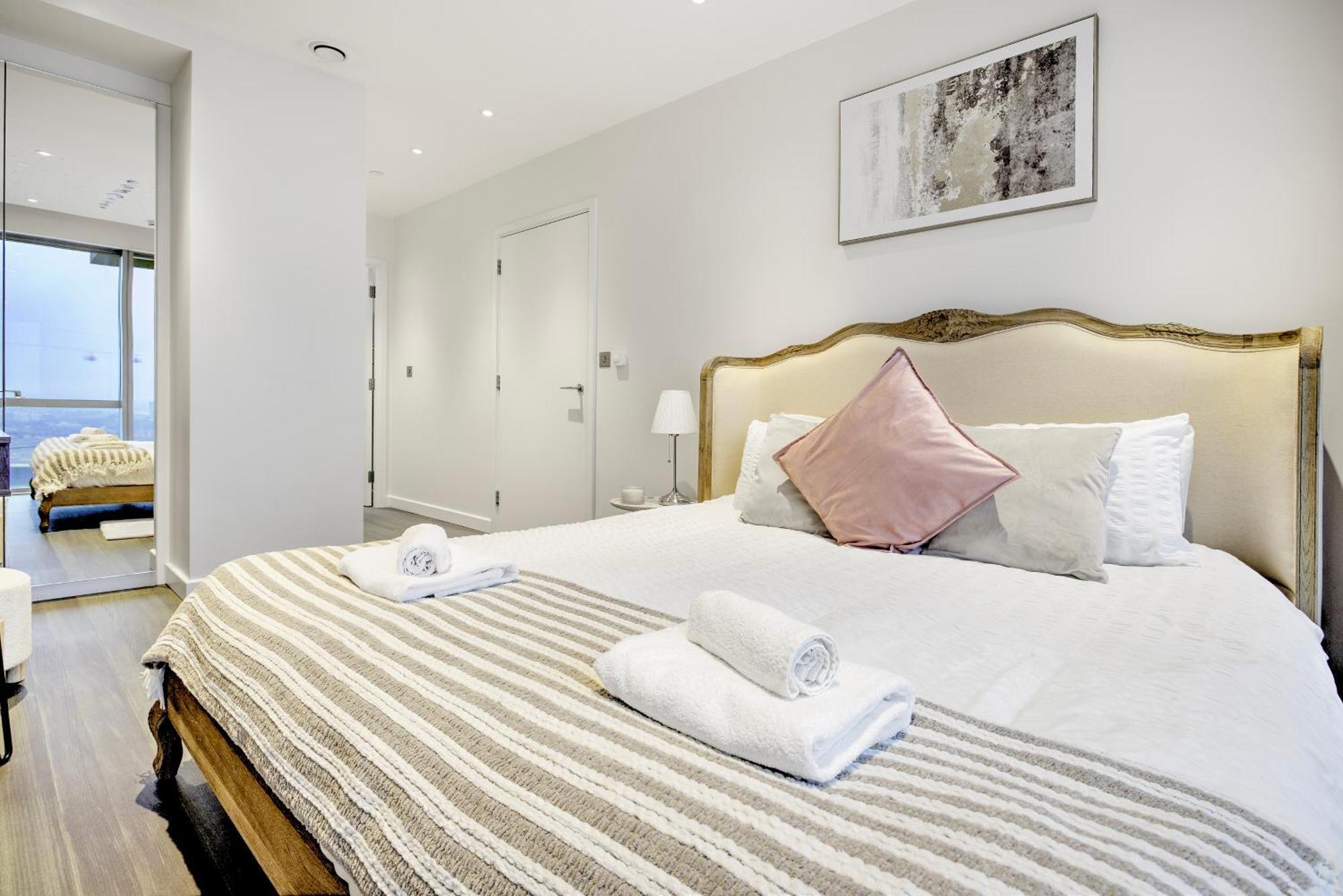 Trendy 3-bed, 2-bath - O2 Escape - Your Ideal * Londen