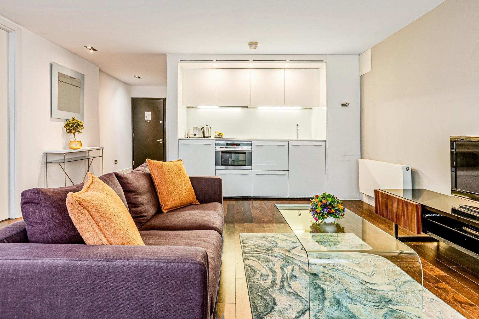 Modern 1br Flat Near Monument Station, London! Londen