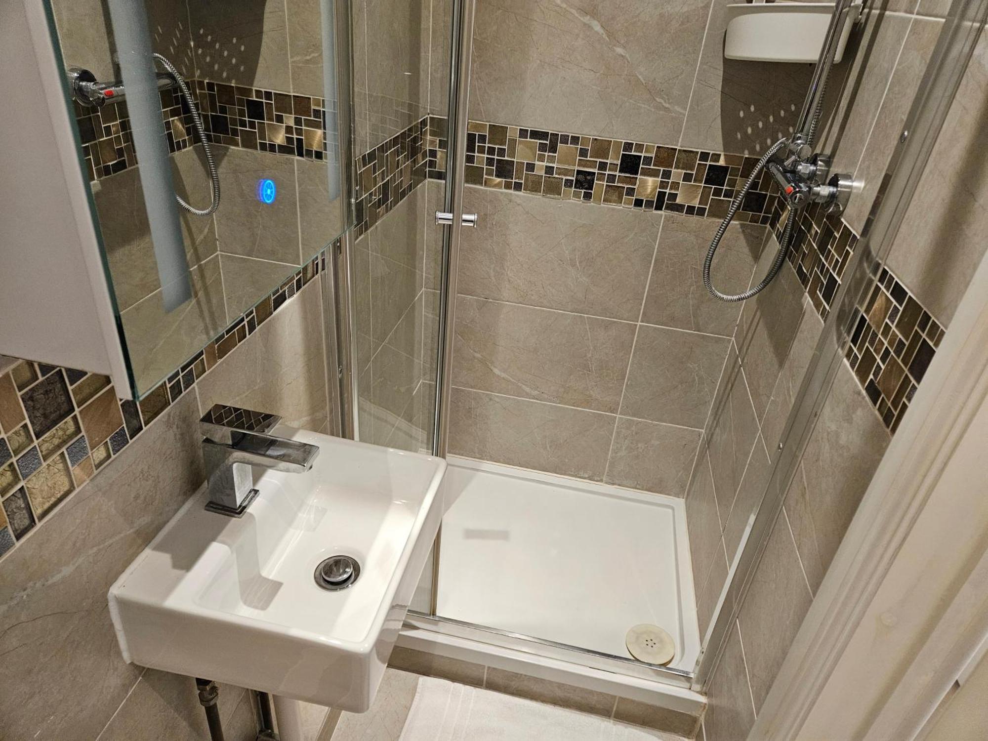 For 2guests-parking-garden-nearlondon-ac