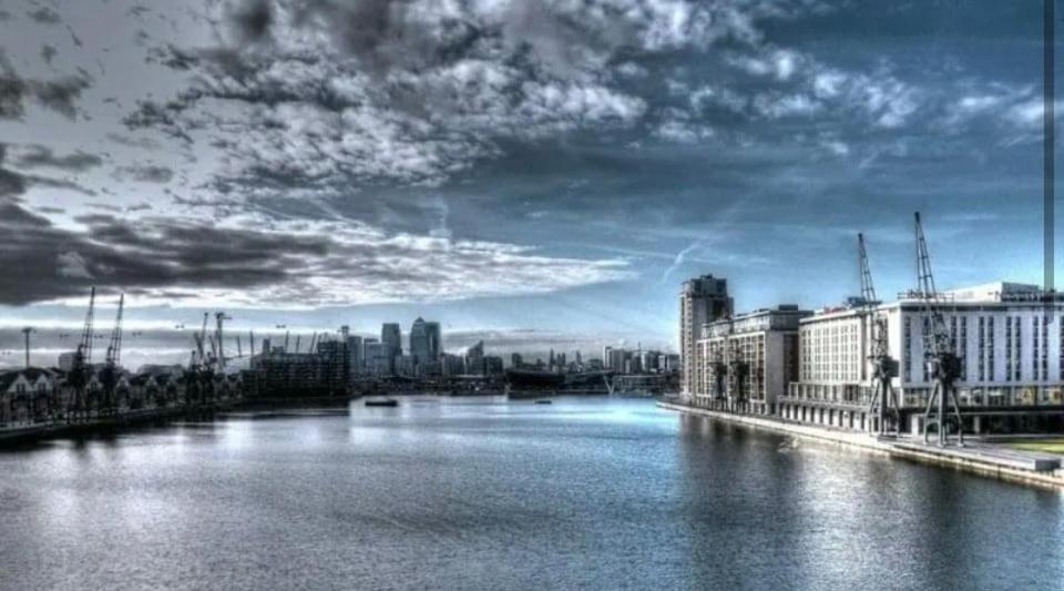 Lägenhet O2 & Excel Zone 2 Sleeps 6 London