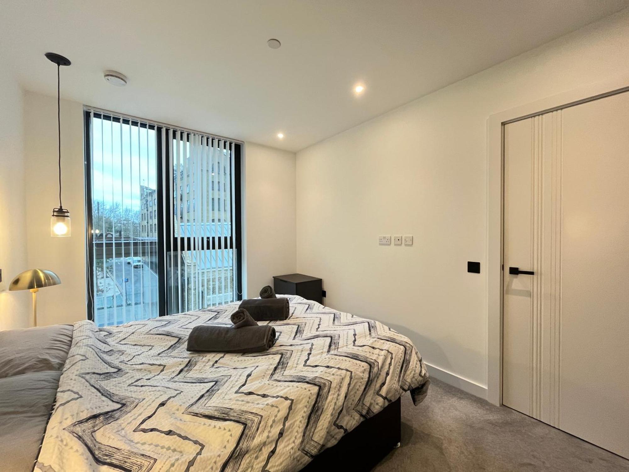 Whole Spacious New 1 Bed Flat Near Tower Bridge Apartment